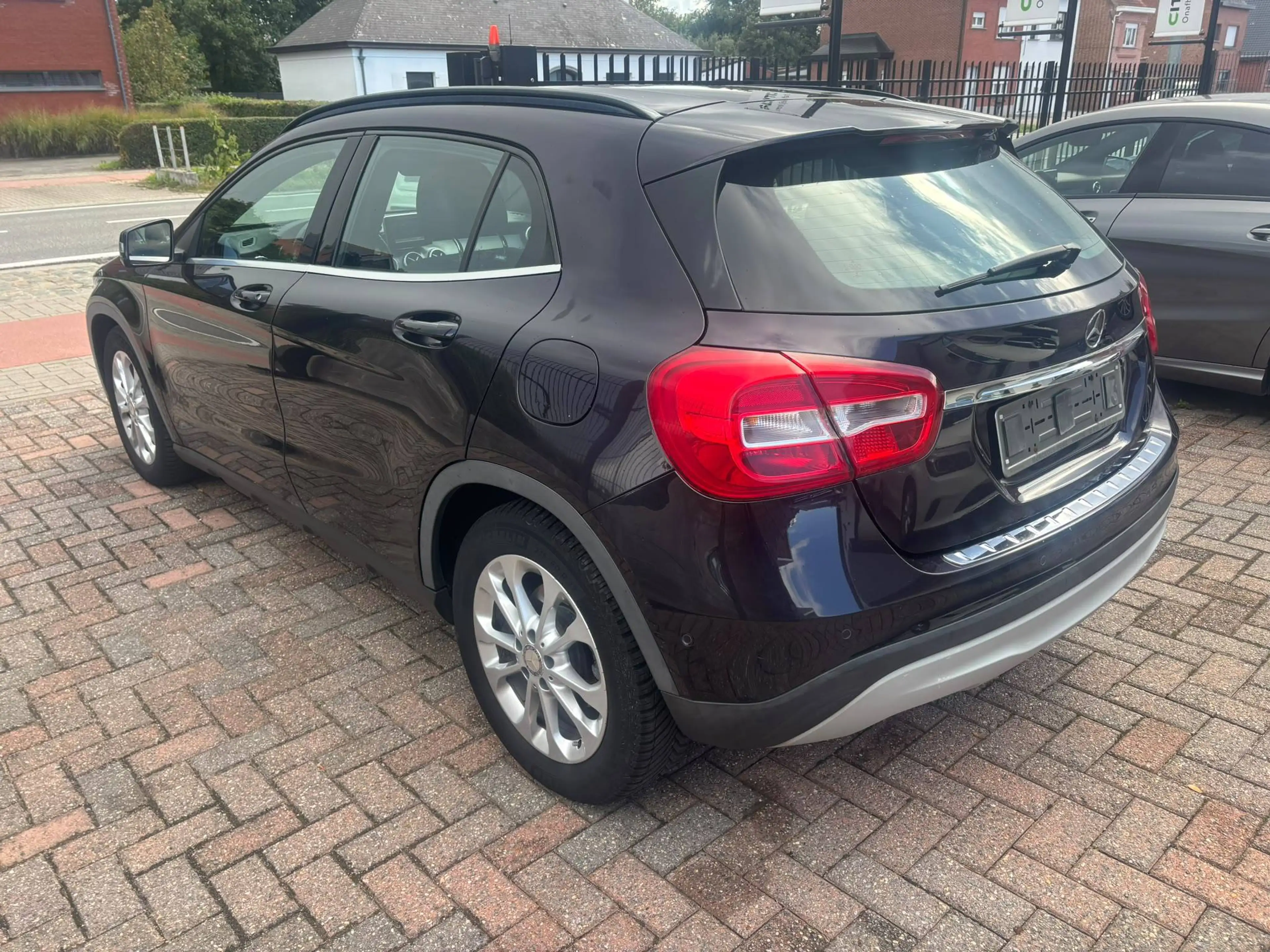 Mercedes-Benz GLA 180 CDI-STYLE-1 PROP+CARNET COMPLET MERCEDES-MECH. PERFECT CONDITION-ONLY EXPORT OR PROF-6400€+VAT!!! — photo 9
