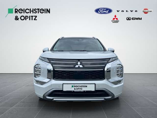 Mitsubishi Outlander 2.4 PHEV 4WD Top/360°RFK/ACC/3Z.Klima