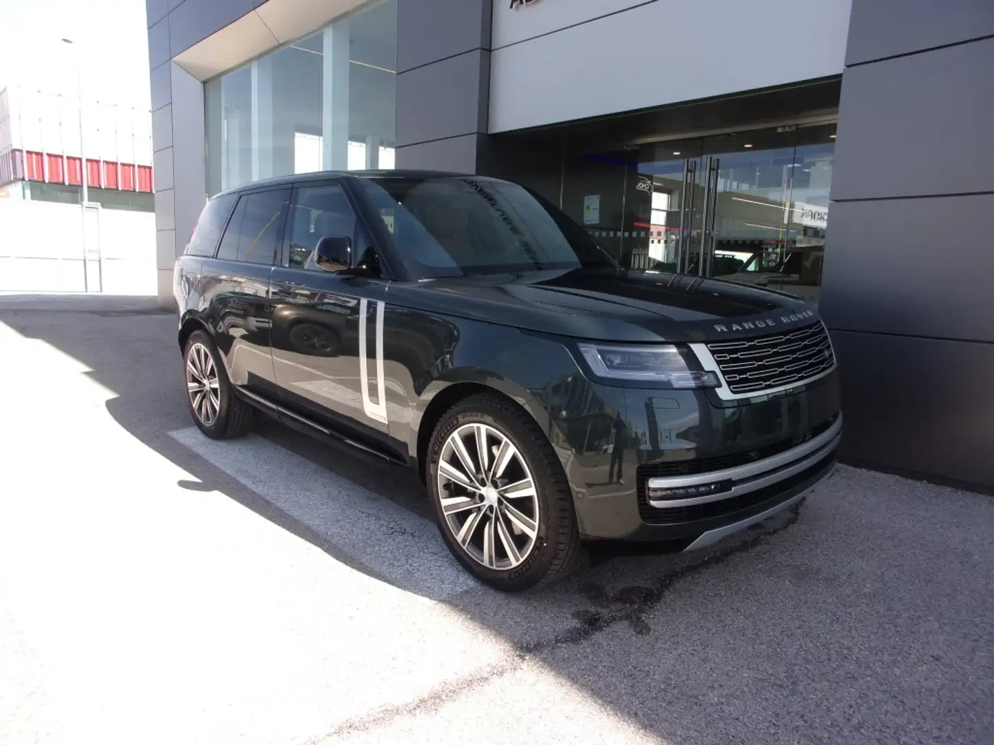 Land Rover Range Rover 3.0 Si6 PHEV Autobiography SWB AWD Aut. 460 Groen - 2