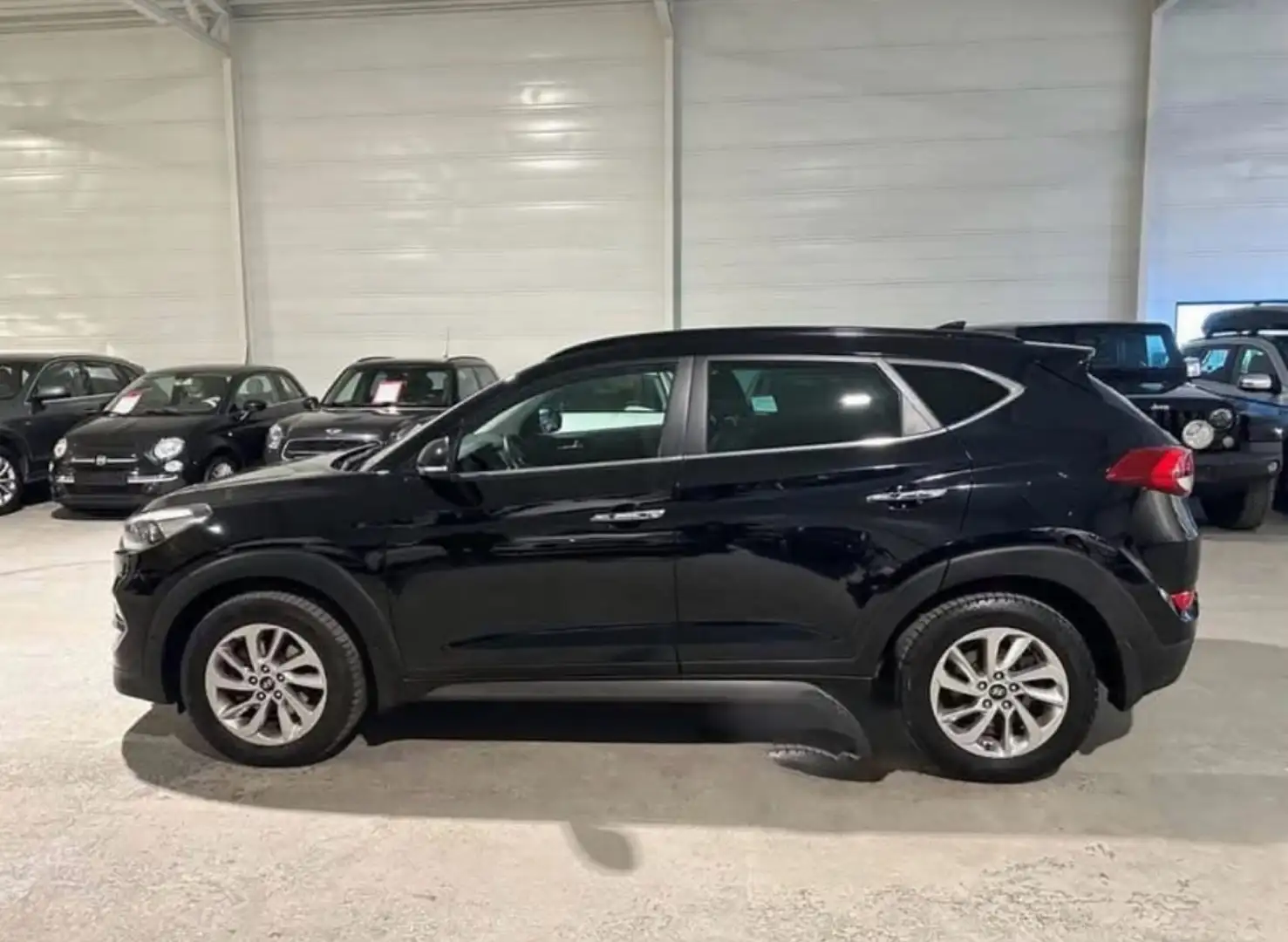 Hyundai TUCSON 1.7 crdi Comfort Plus Pack 2wd 160cv - 1