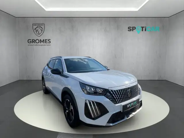 Peugeot 2008 main image