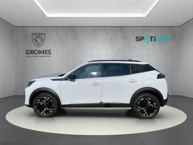Peugeot 2008 view 6
