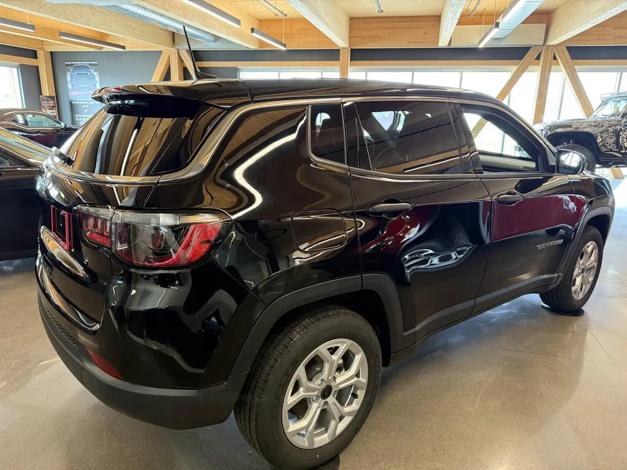 Jeep Compass снимка Jeep Compass