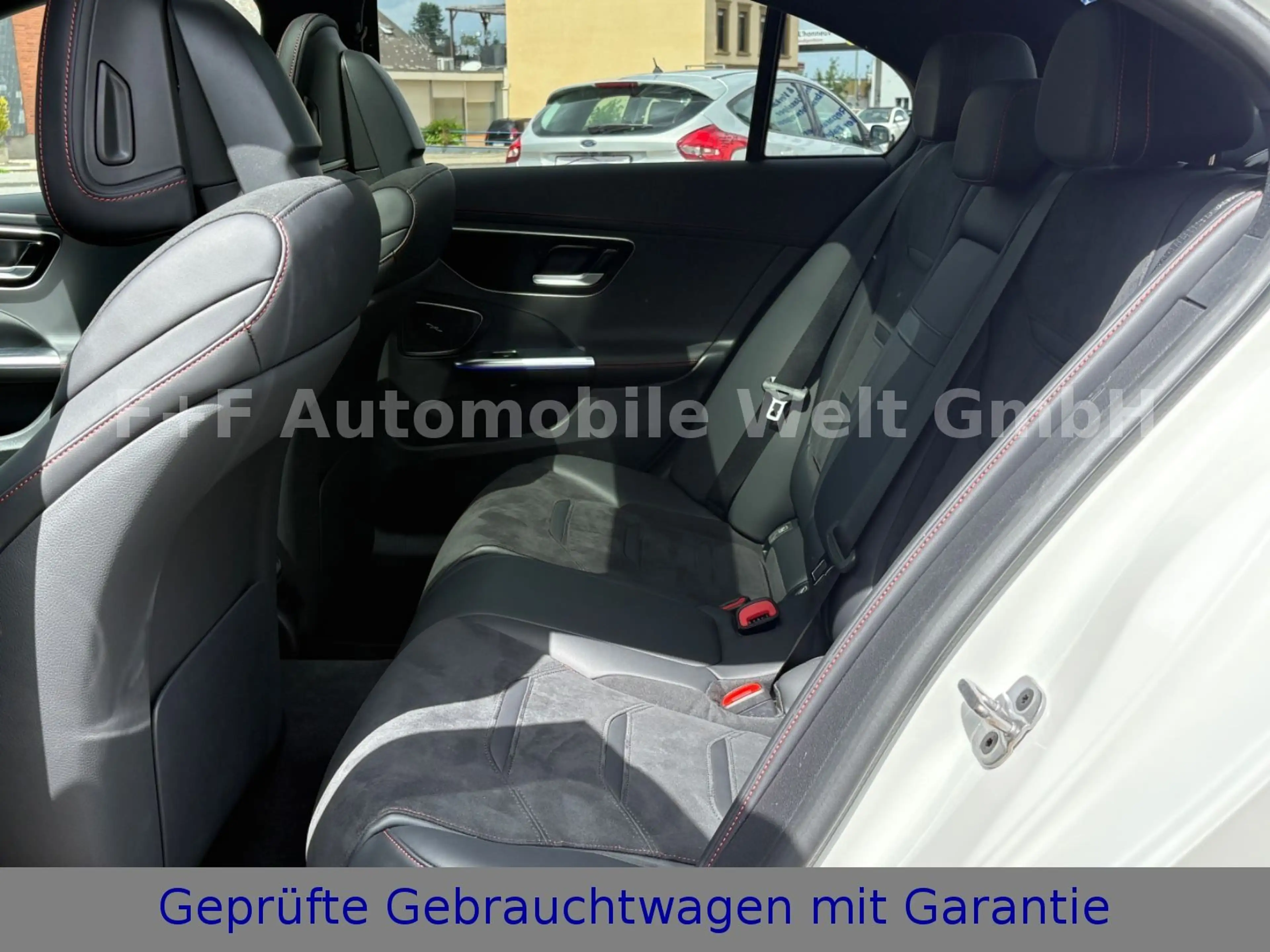 Mercedes-Benz C 43 AMG 4Matic*ALCANTARA*360*WENIG-KM* — photo 14