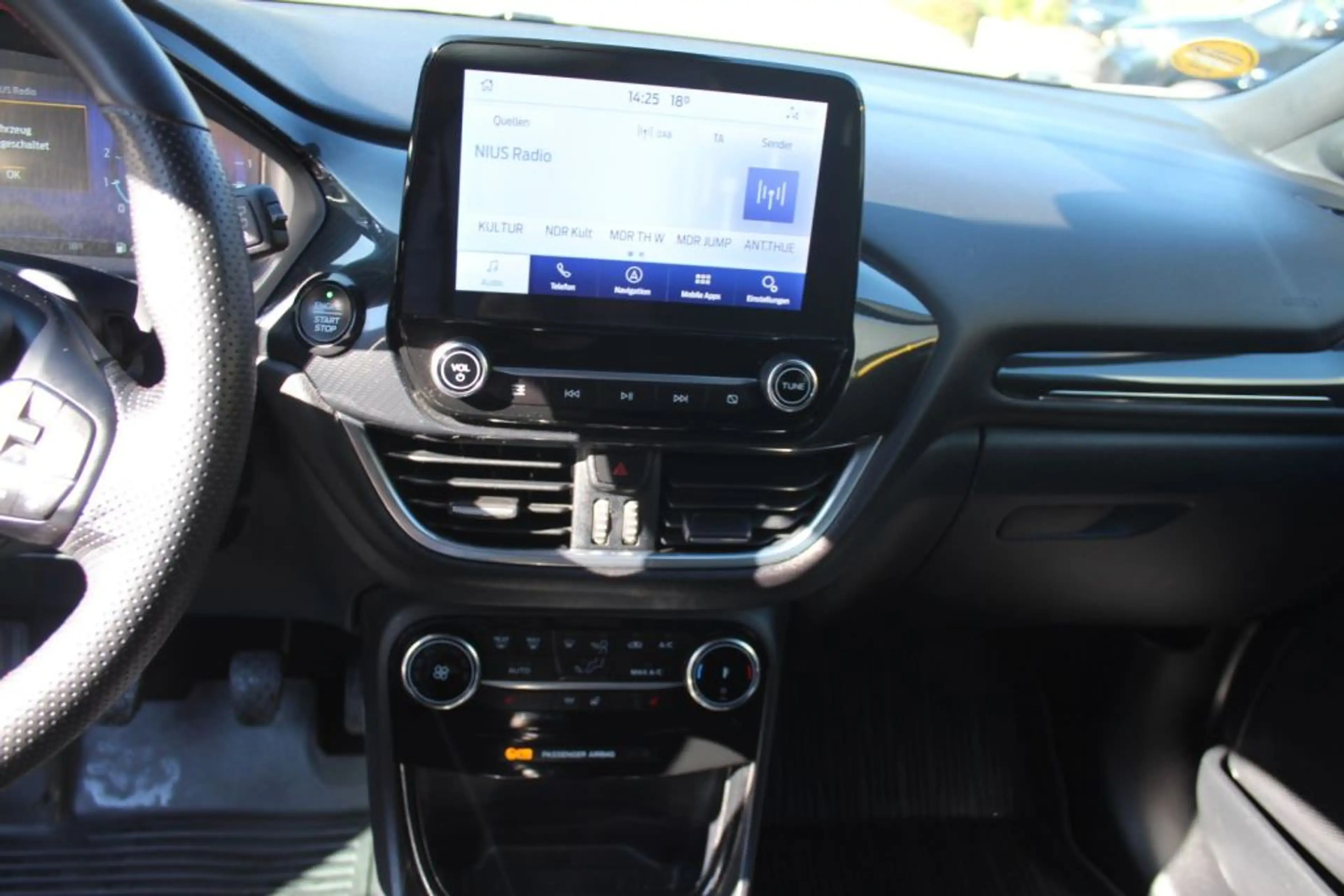 Ford Puma 1.0 EcoBoost Hybrid ST-LINE X — photo 11