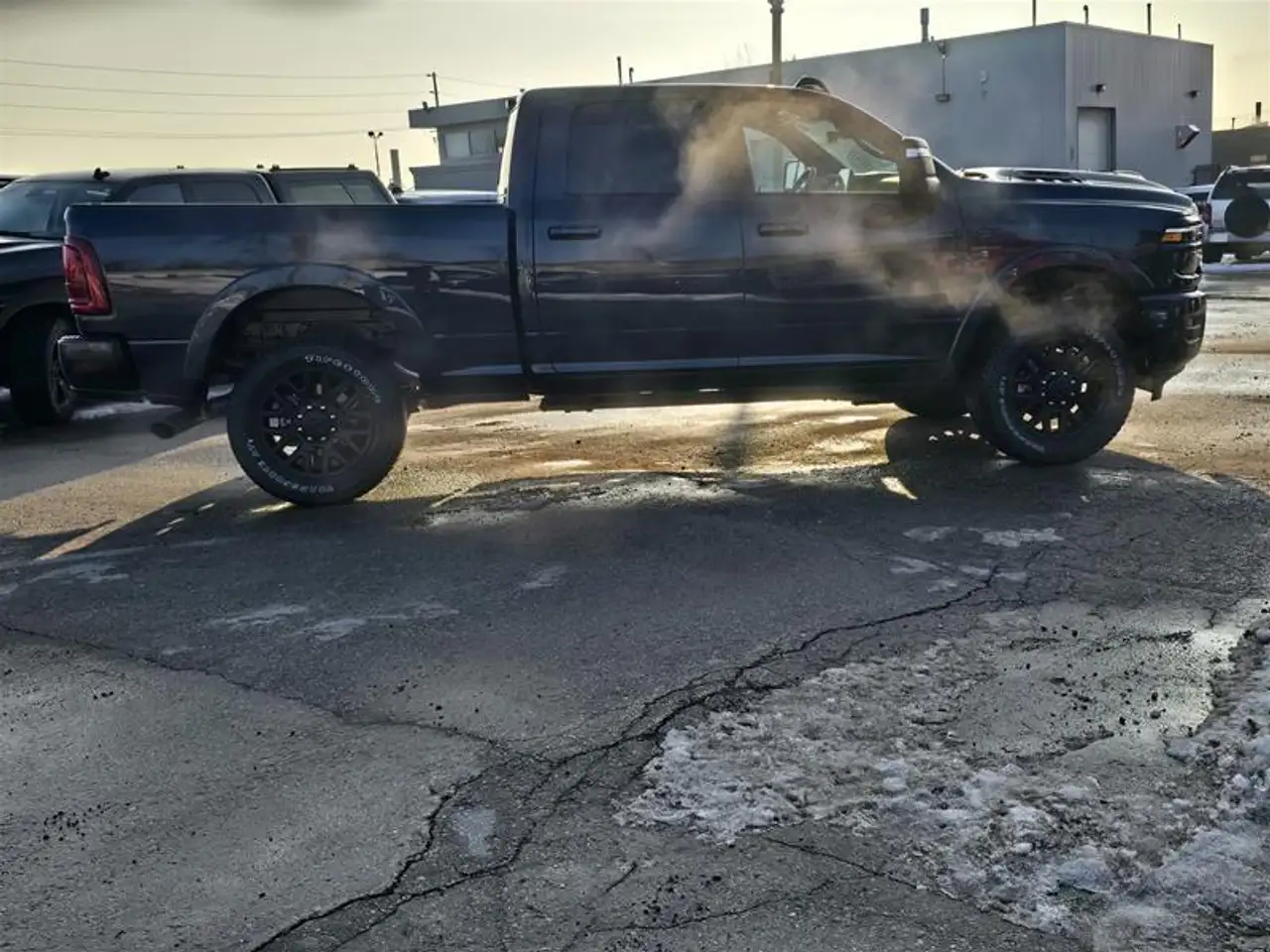RAM 3500 снимка RAM 3500
