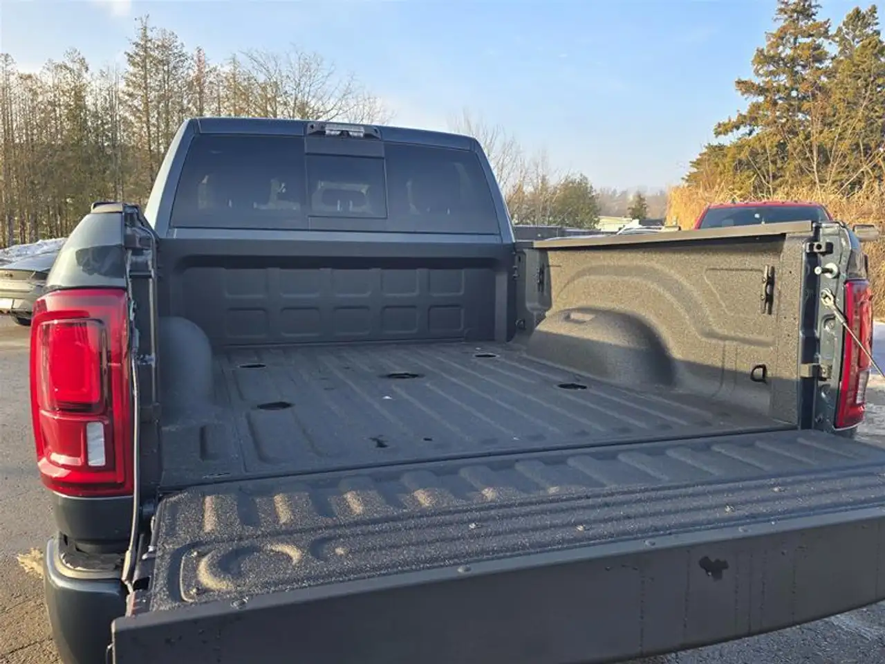 RAM 3500 снимка RAM 3500