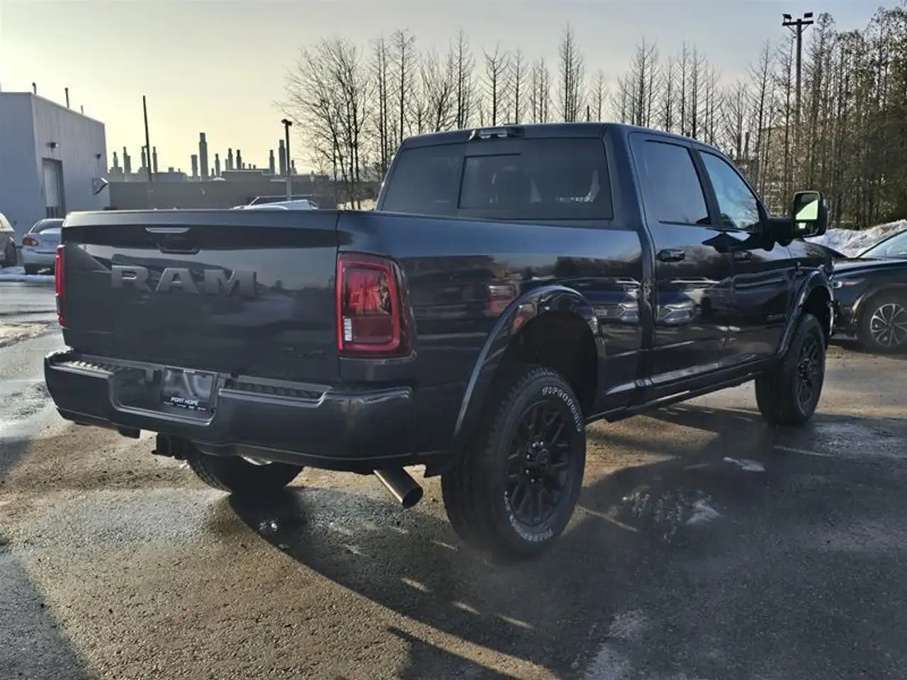 RAM 3500 снимка RAM 3500
