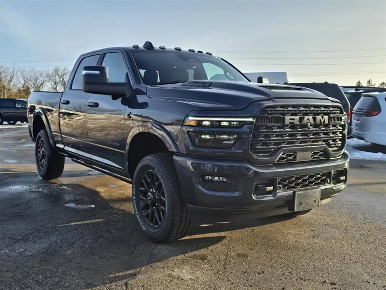 RAM 3500 снимка RAM 3500
