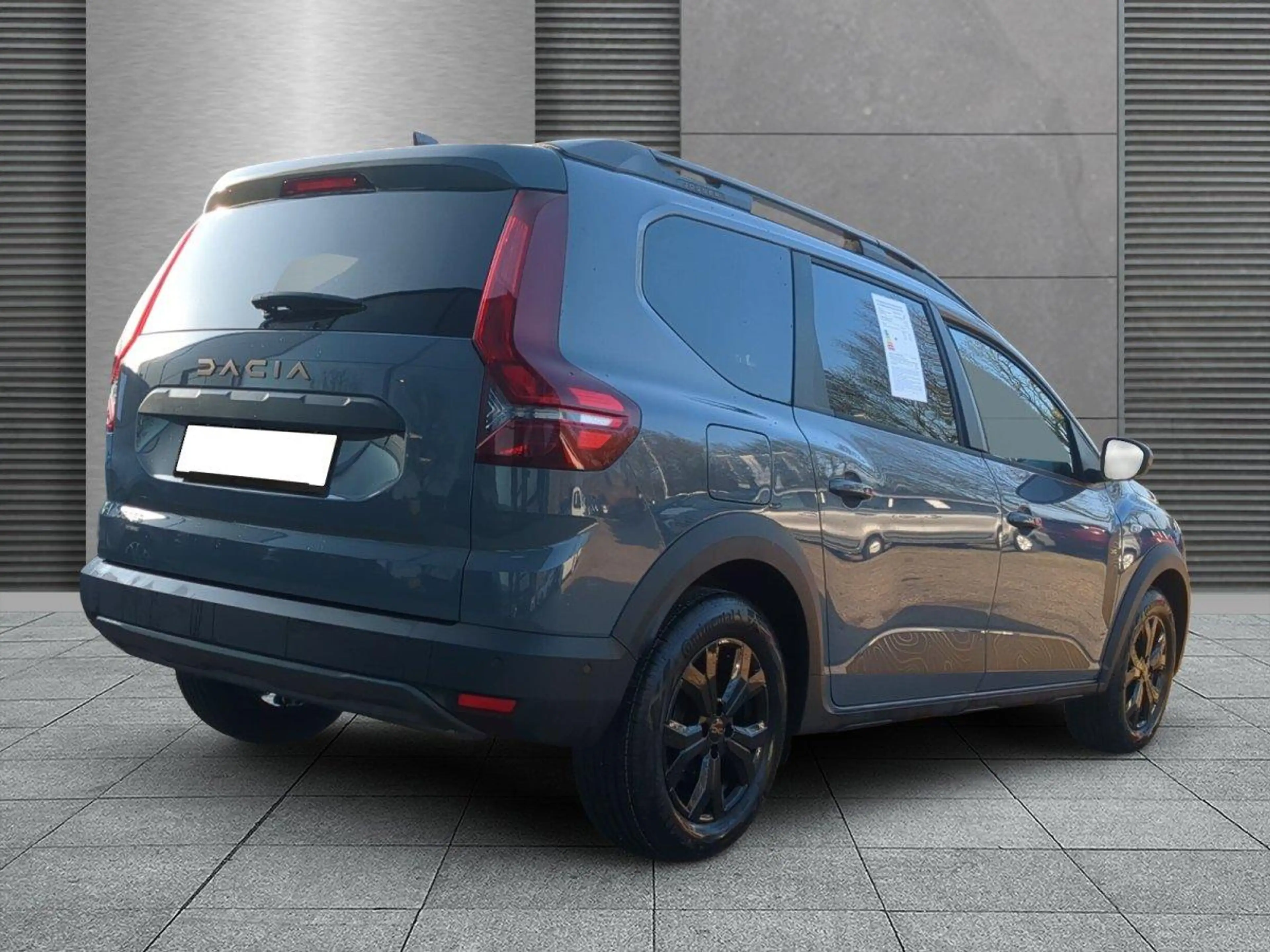 Dacia Jogger Extreme+ 5-S SHZ RFK Hybrid 140 104 kW (141 PS)... — photo 3