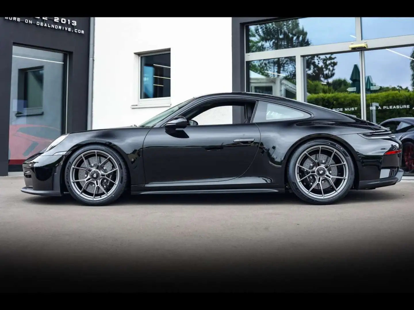 Porsche 992 .2 911 GT3 TOURING PDK 4 SEATLIFTPCCBCARBON Noir - 2