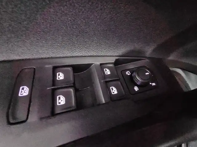 Volkswagen Taigo view 9