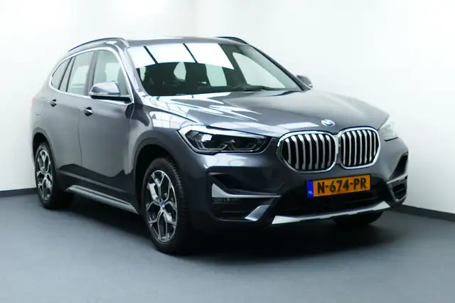 BMW X1 sDrive20i 180Pk Business Edition Bj 12-21. Camera,