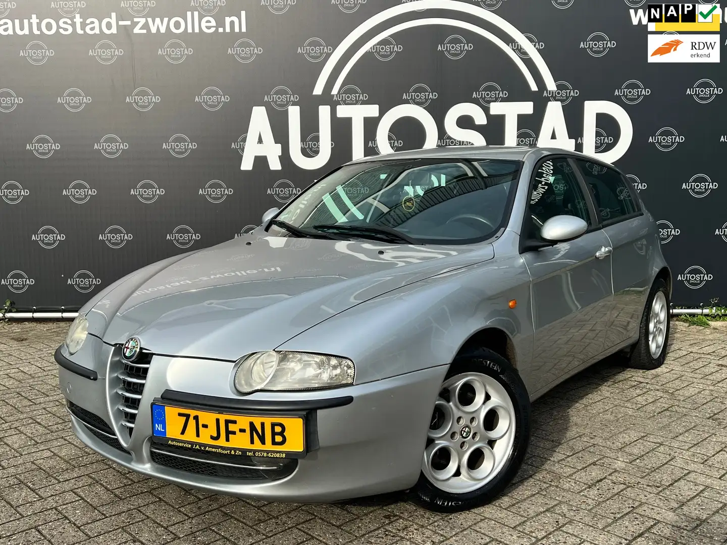 Alfa Romeo 147 1.6 T.Spark Veloce Distinctive NL-Auto/NAP/APK/Air Grijs - 1