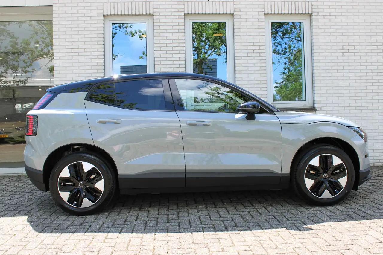 Volvo EX30 2026