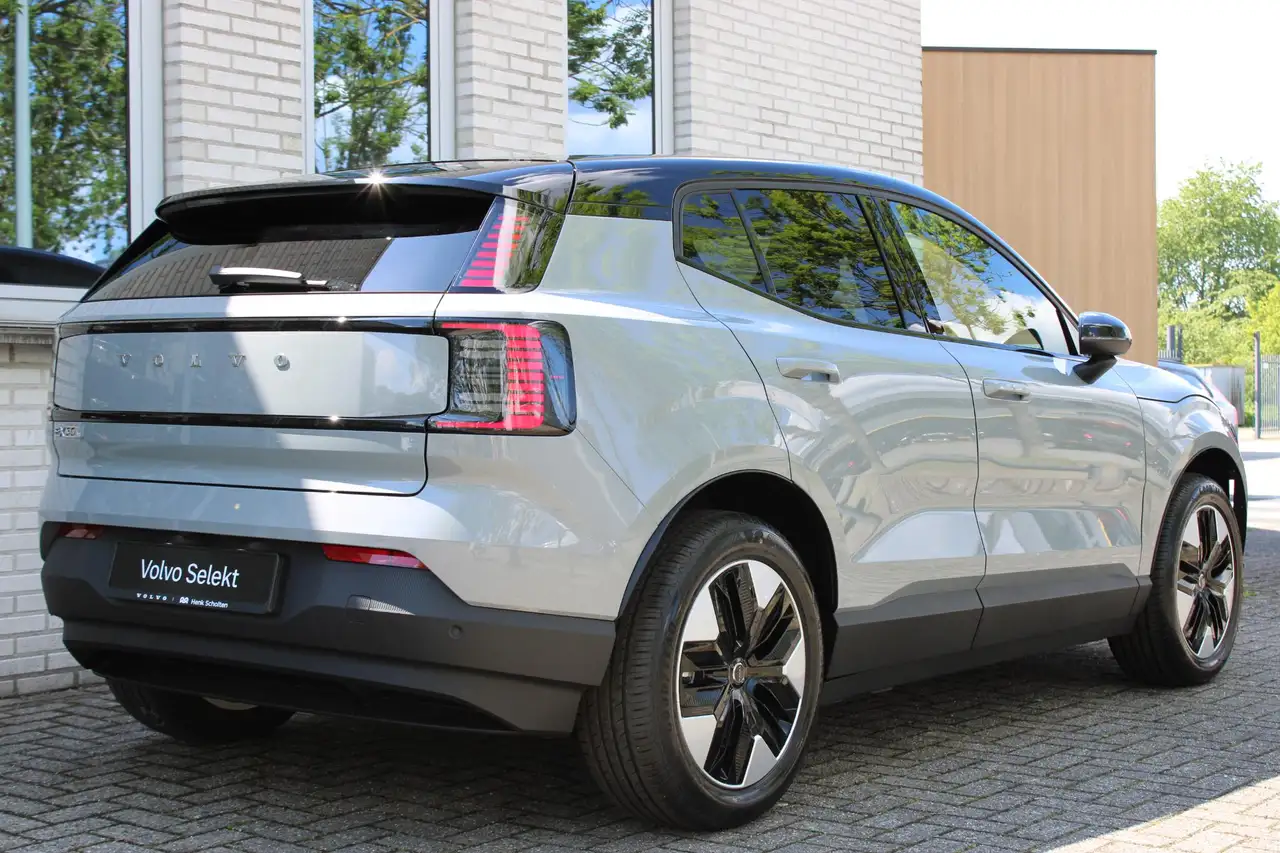 Volvo EX30 2026