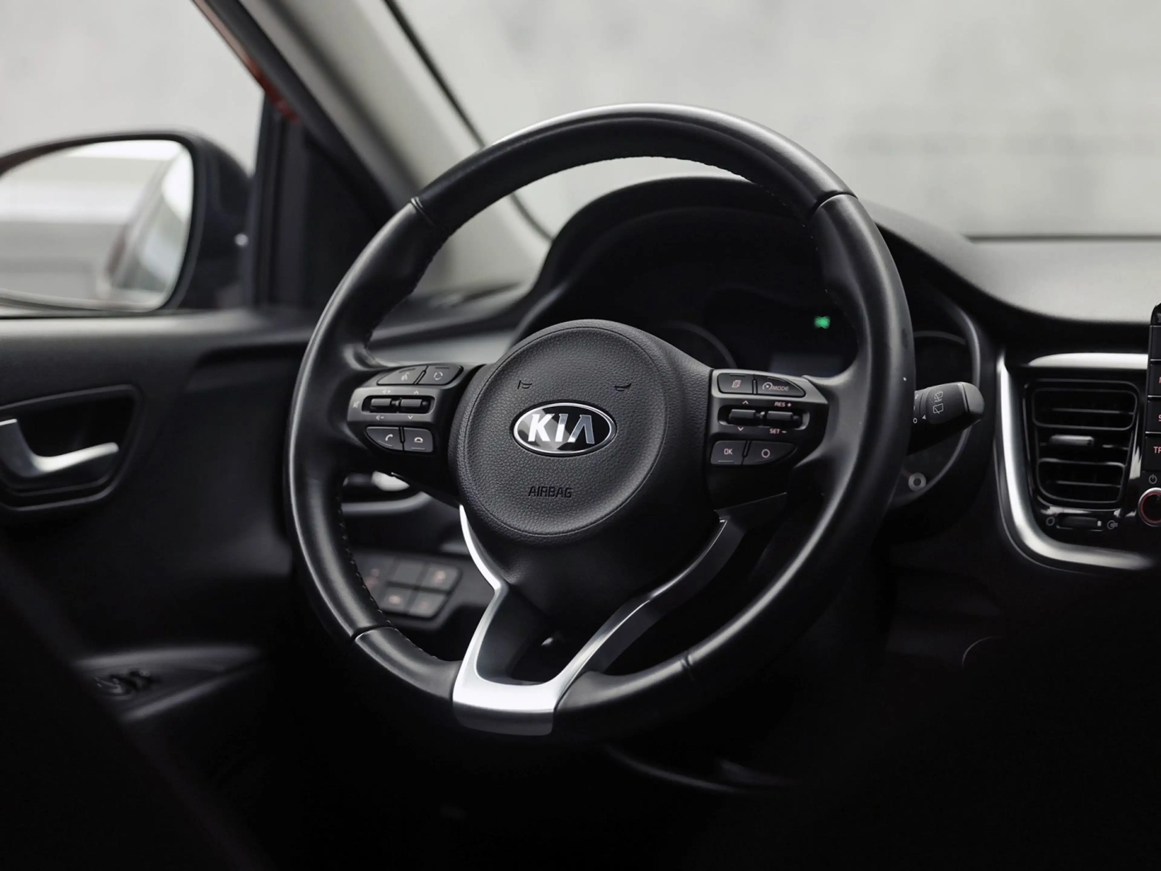 Kia Stonic 1.0 T-GDi Dynamic Sport (APPLE CARPLAY, GROOT NAVI — photo 19