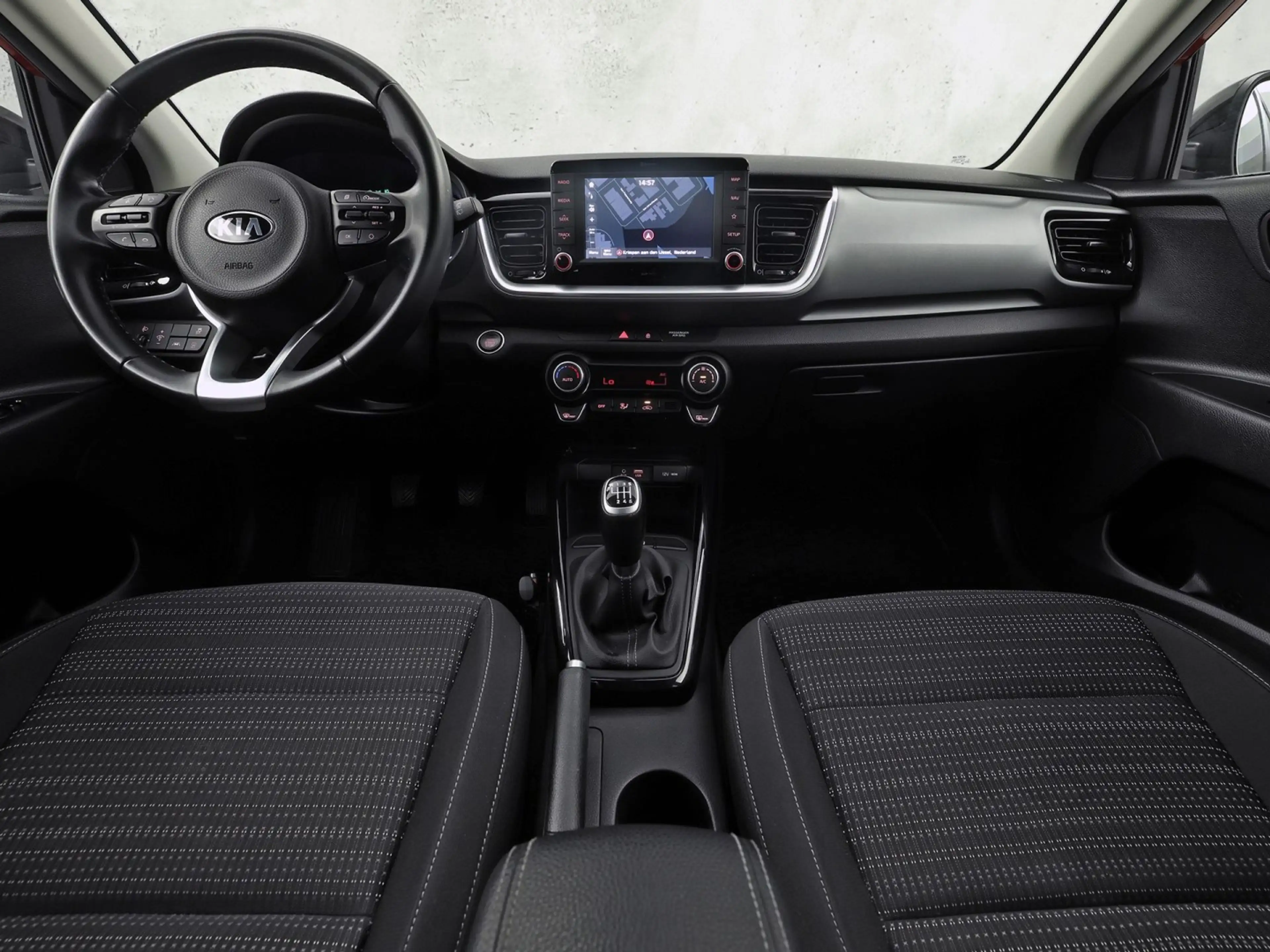 Kia Stonic 1.0 T-GDi Dynamic Sport (APPLE CARPLAY, GROOT NAVI — photo 6
