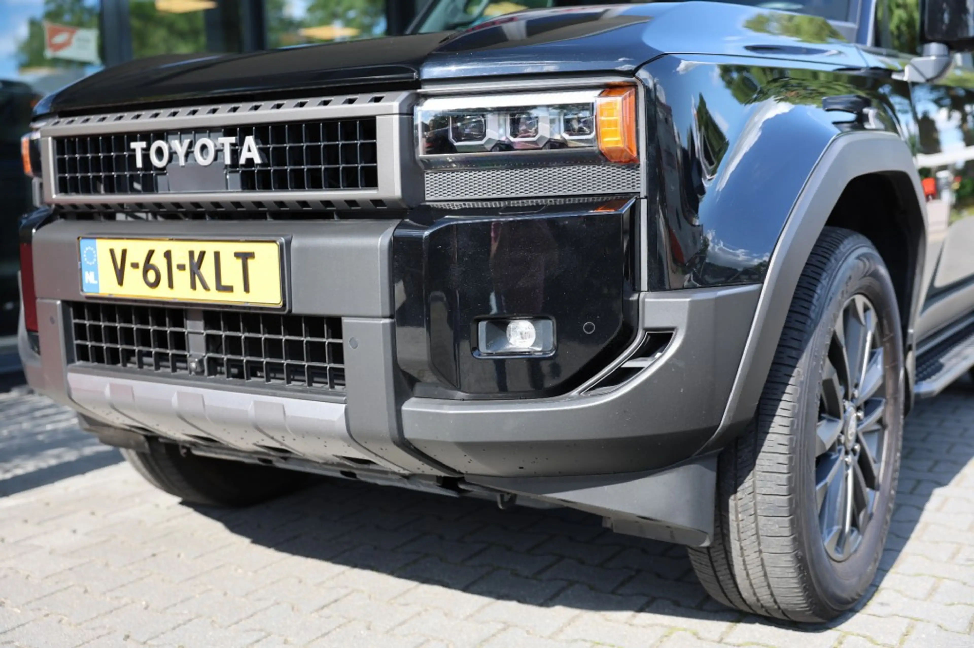 Toyota Land Cruiser 2.8 D-4D 5DRS PROFESSIONAL PANODAK A/T VAN — photo 37