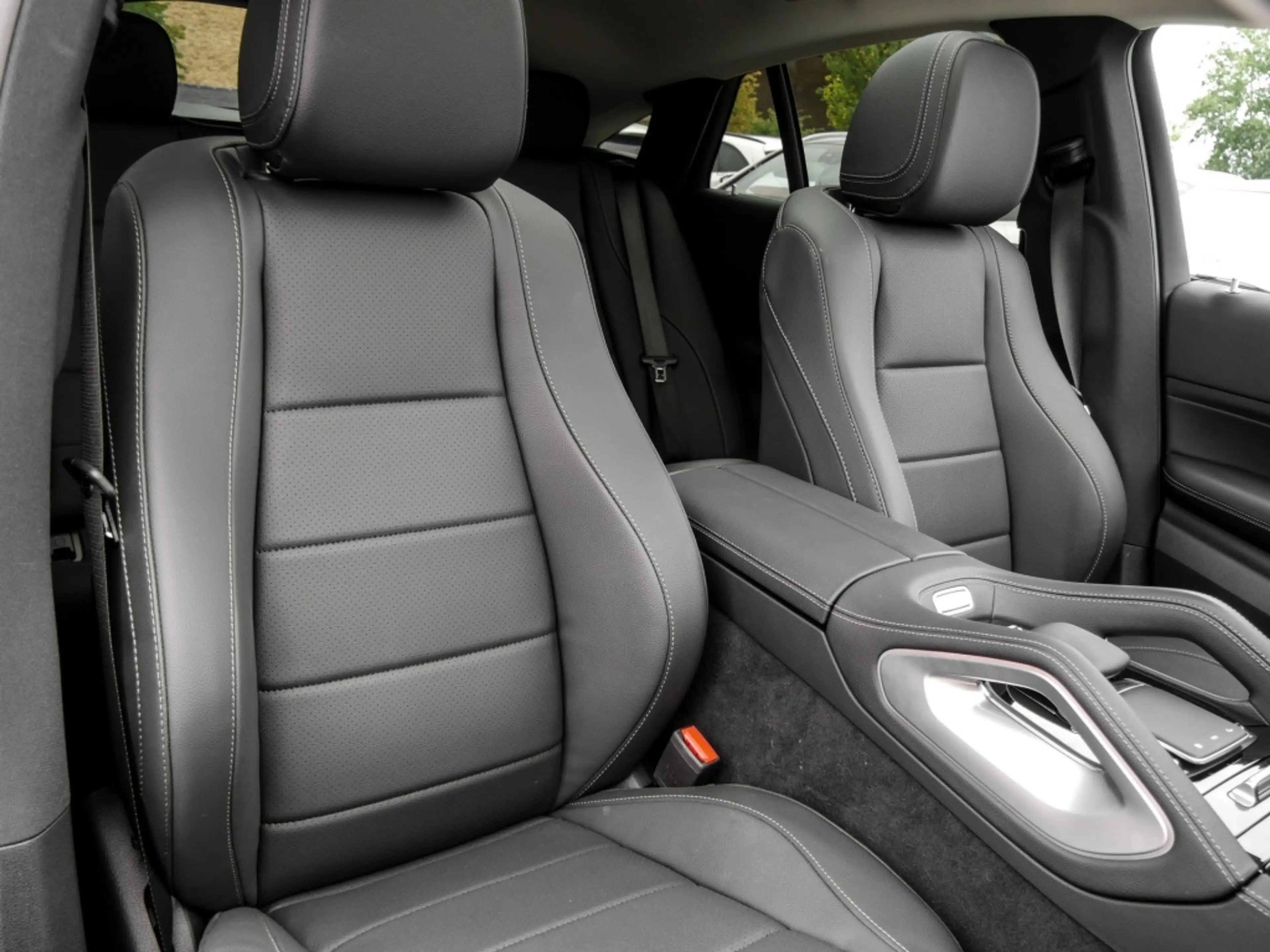 Mercedes-Benz GLE 450 d 4M Cp AMG-Sport/Pano/Sitzkl/HUD/360/22 — photo 7