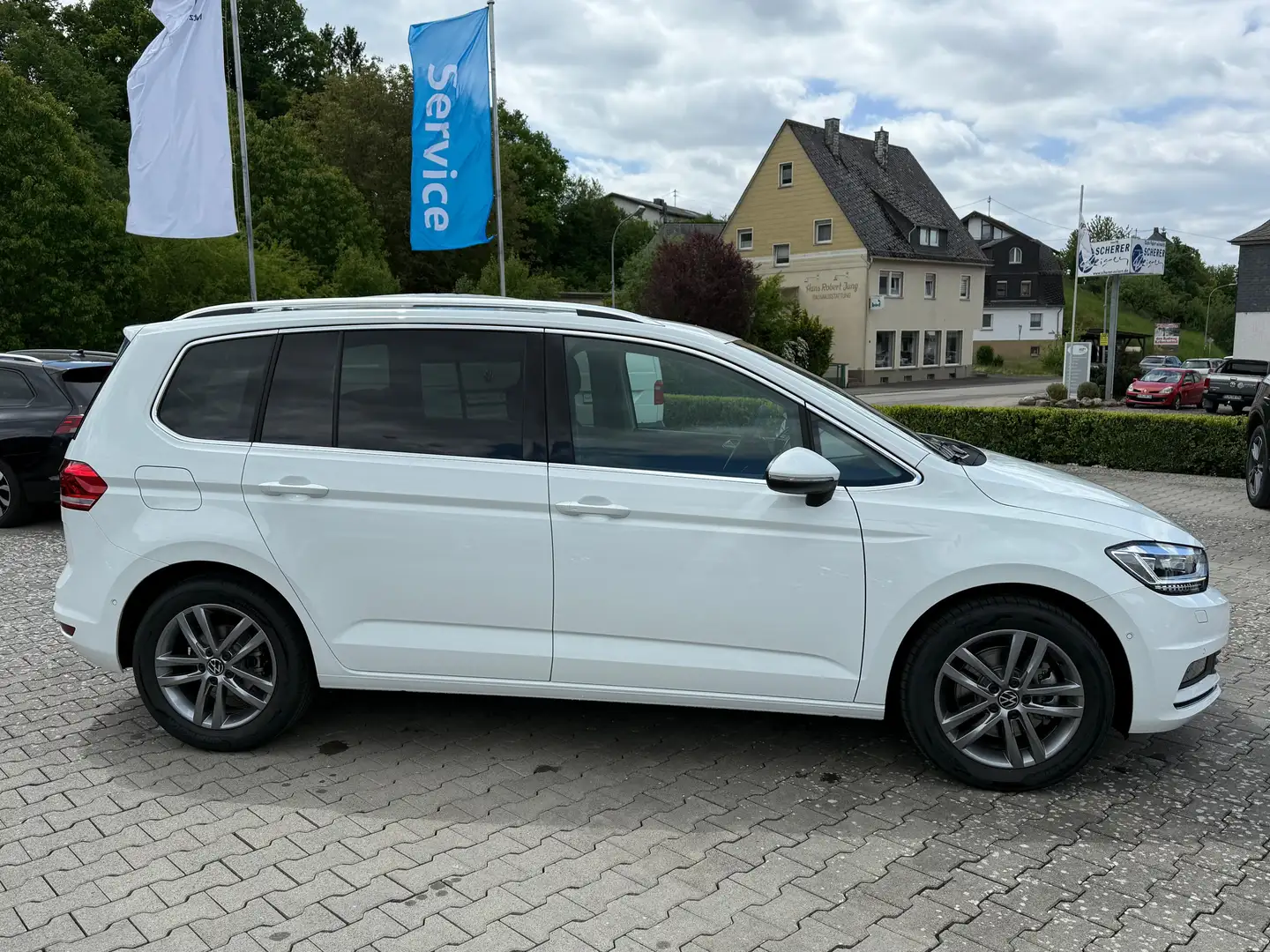 Volkswagen Touran 1.5 TSI Highline DSG 7-Sitzer RFK LED SHZ DAB+ Blanco - 2