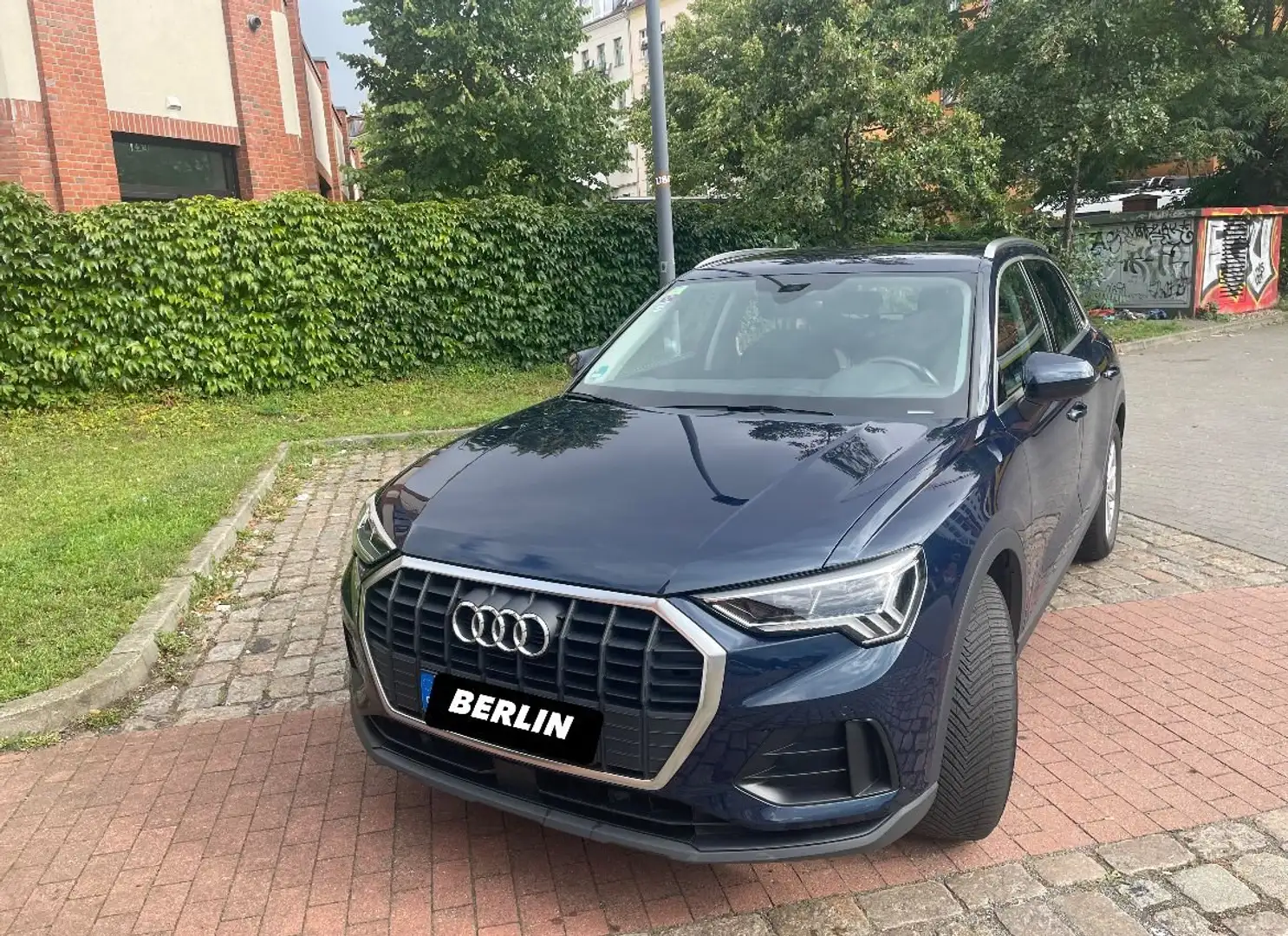 Audi Q3 Q3 35 TFSI S tronic Blau - 1