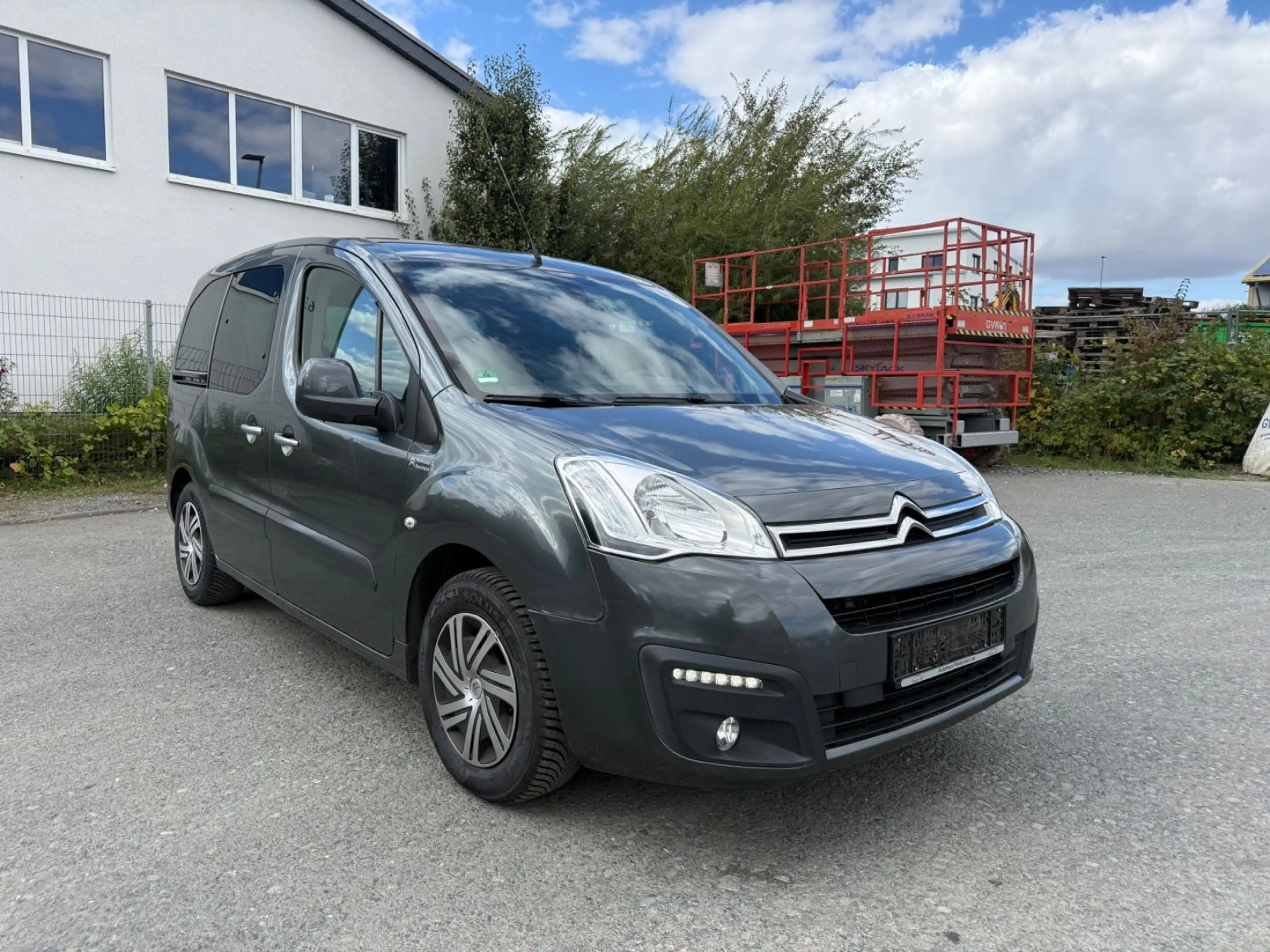 Citroen Berlingo Kombi Selection Behindeberecht
