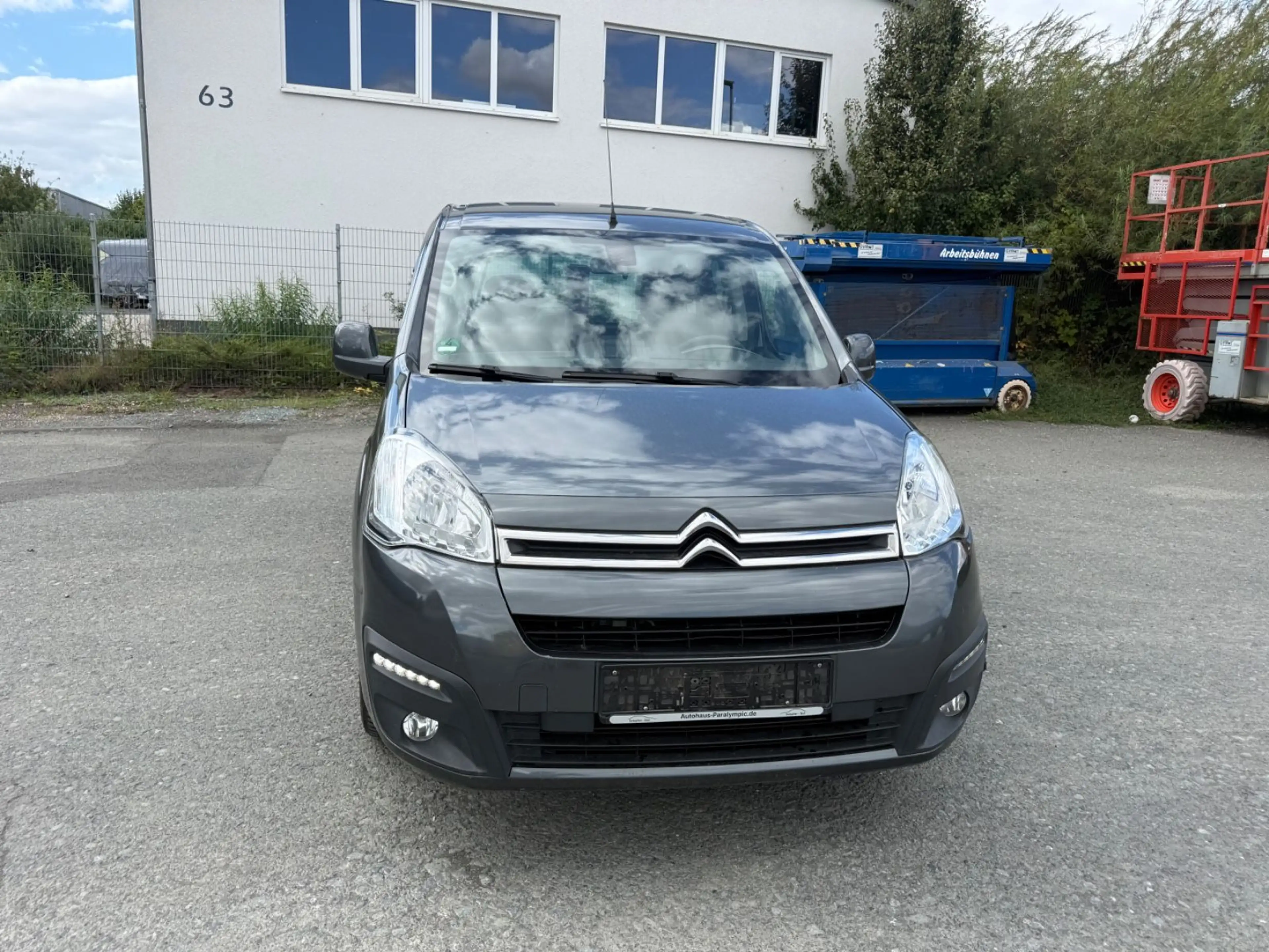 Citroen Berlingo Kombi Selection Behindeberecht — photo 2