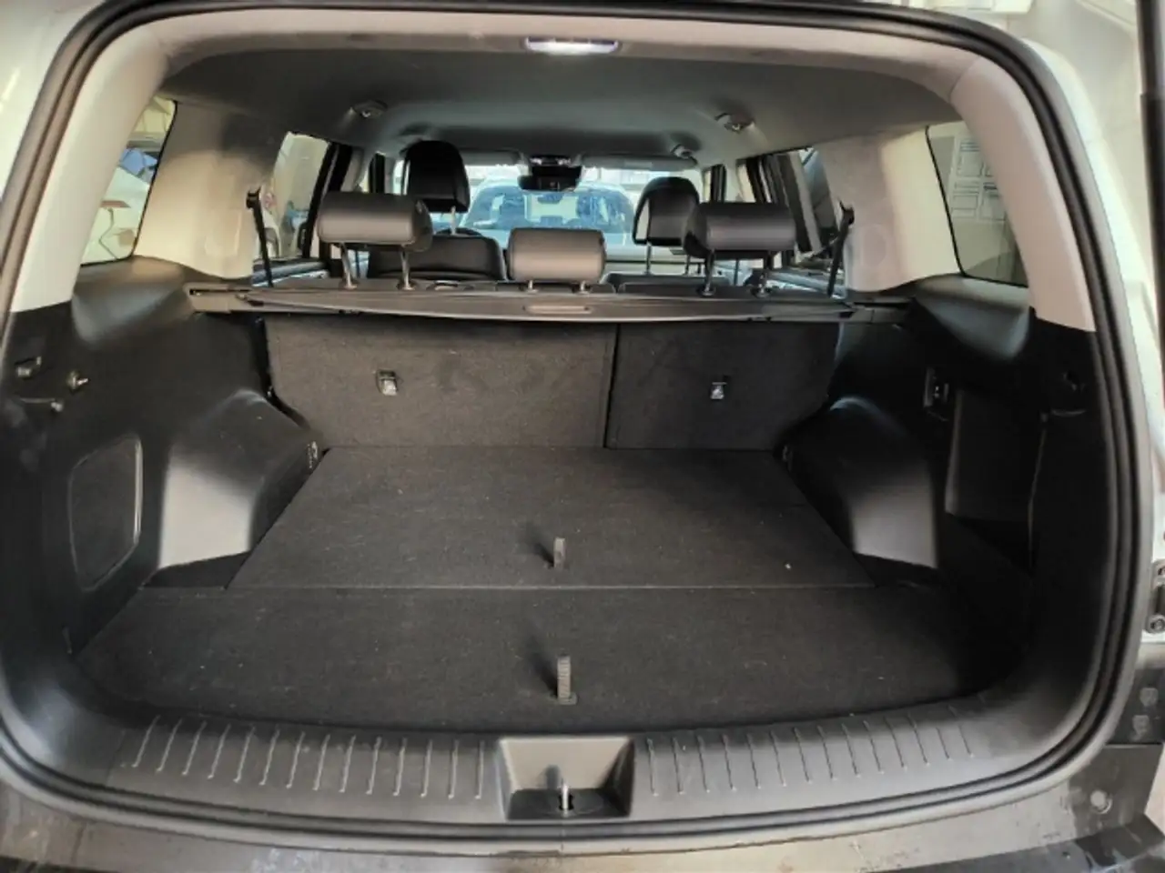 Hyundai Santa FE Plug-In Hybrid Signature PHEV 1.6 T-GDI Allrad+Nav, миниатюра 8