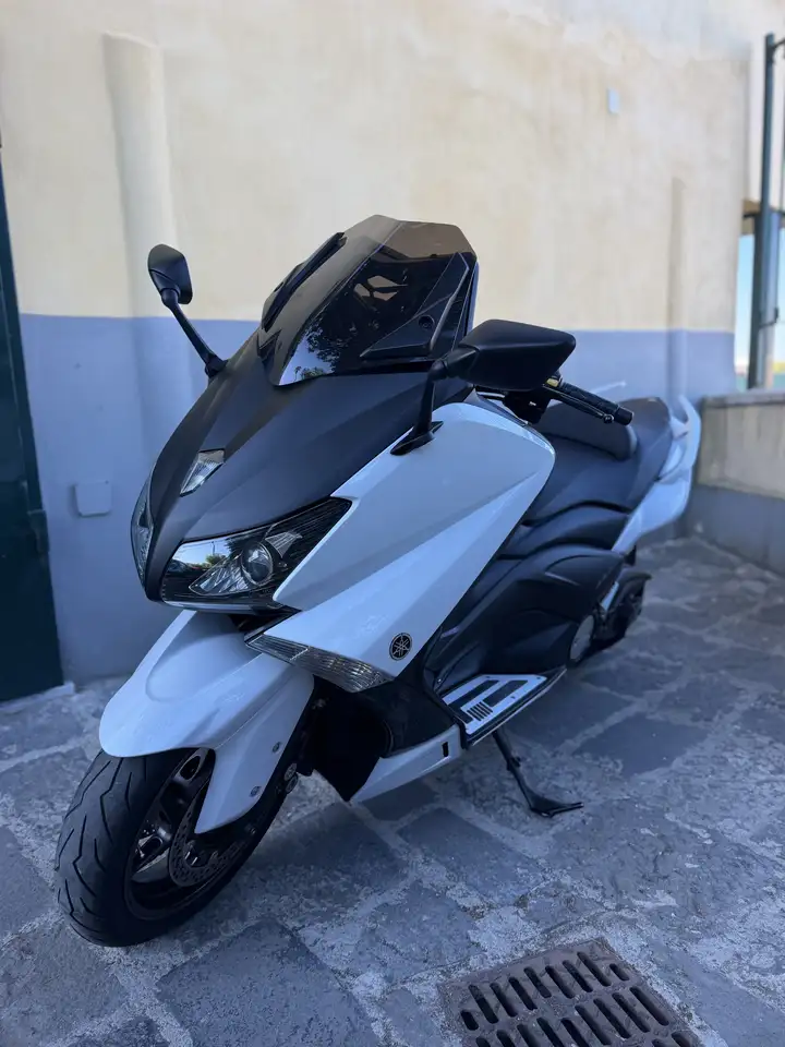 Yamaha Tmax 530