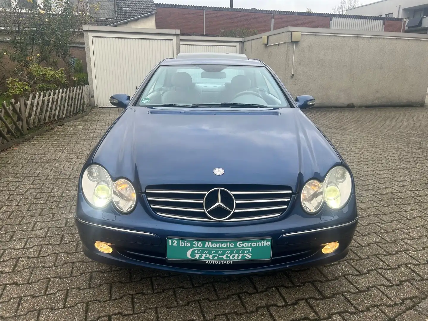 Mercedes-Benz CLK 320 CLK Coupe CLK 320 AUT., Leder Navi Xenon Blau - 2