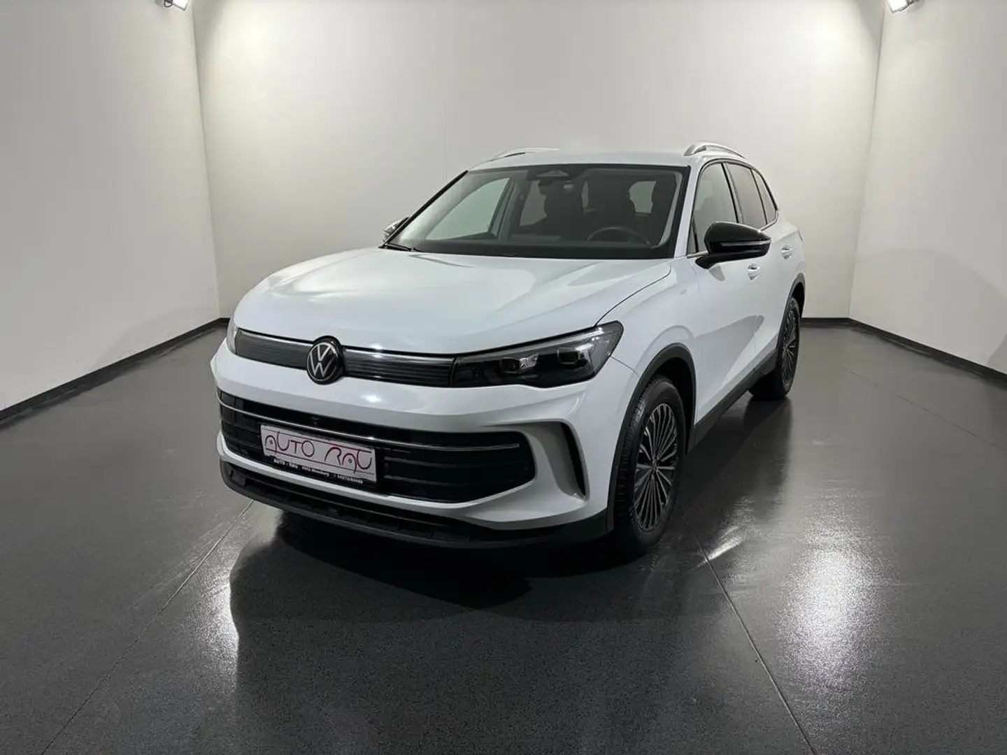 Volkswagen Tiguan 2.0 TDI SCR Goal DSG *AHK*LED*ACC*360CAM* Weiß - 2