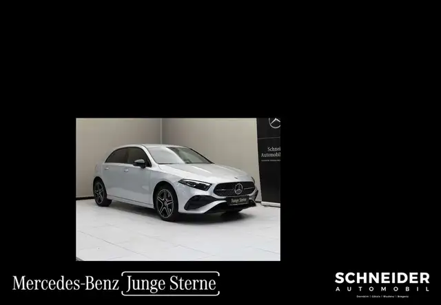 Mercedes-Benz A 250 e Kompaktlimousine mit EQ Hybrid Technologie AMG L