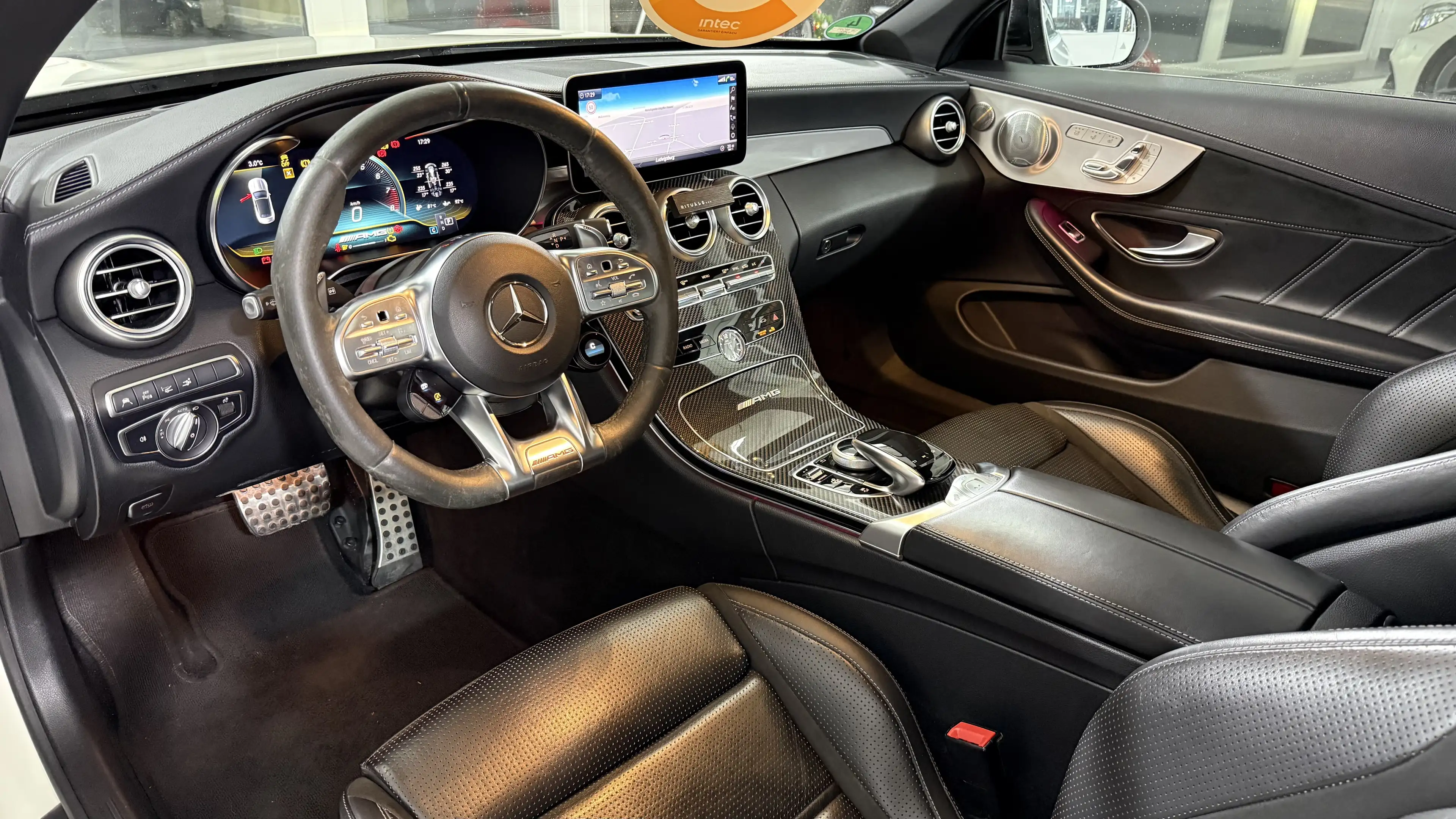 Mercedes-Benz C 63 AMG Burmester Carbon Head-up Multibeam AIRSCARF VOLL! — photo 15