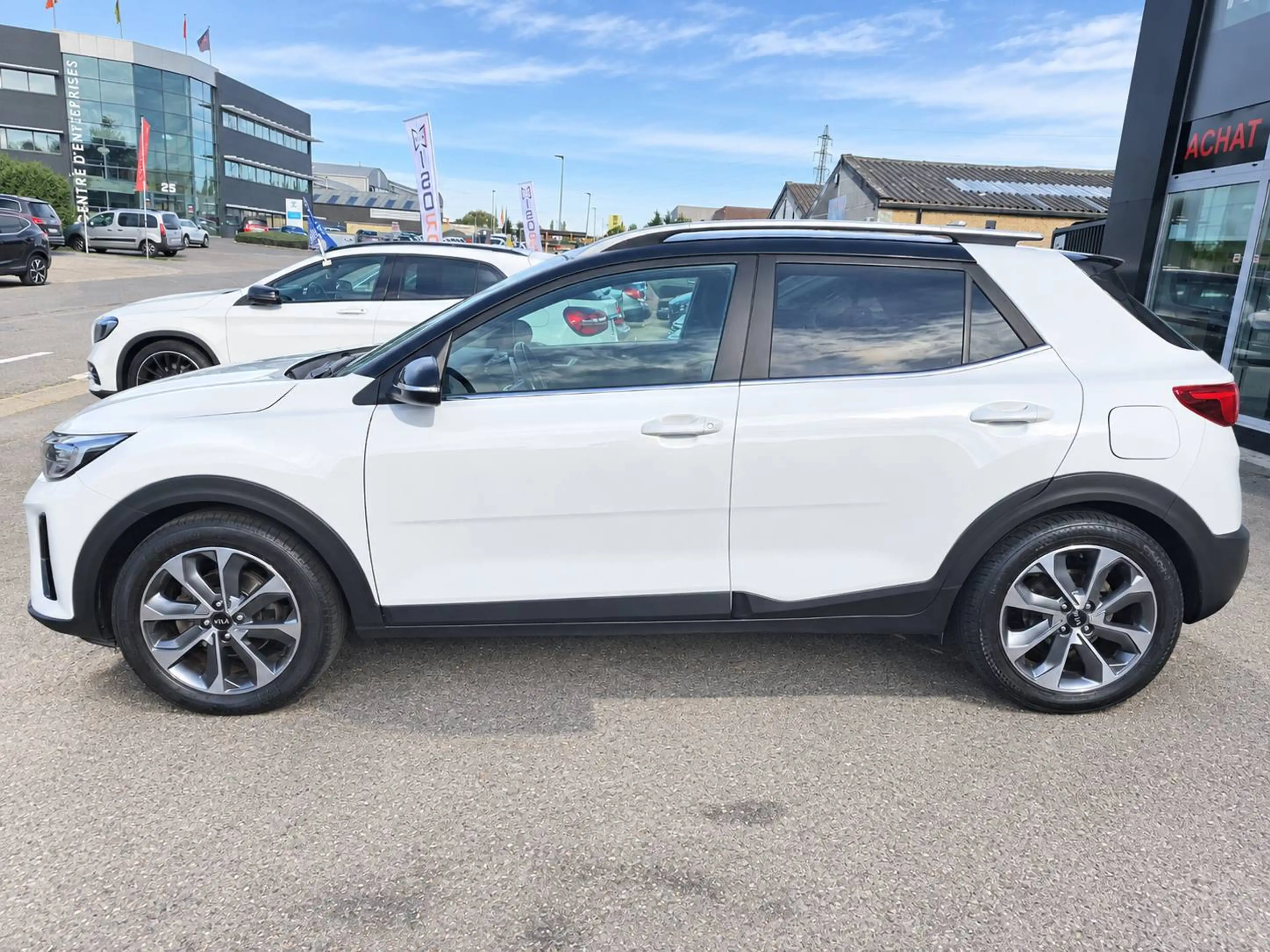 Kia Stonic Stonic 1.6 CRDi Sense ISG — photo 4