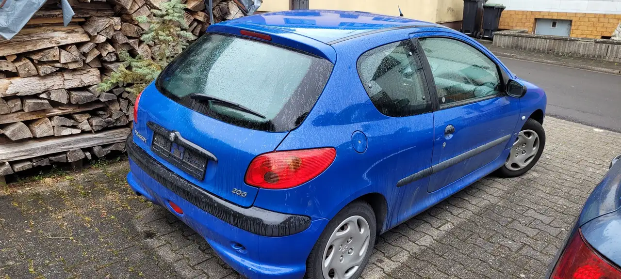 Peugeot 206