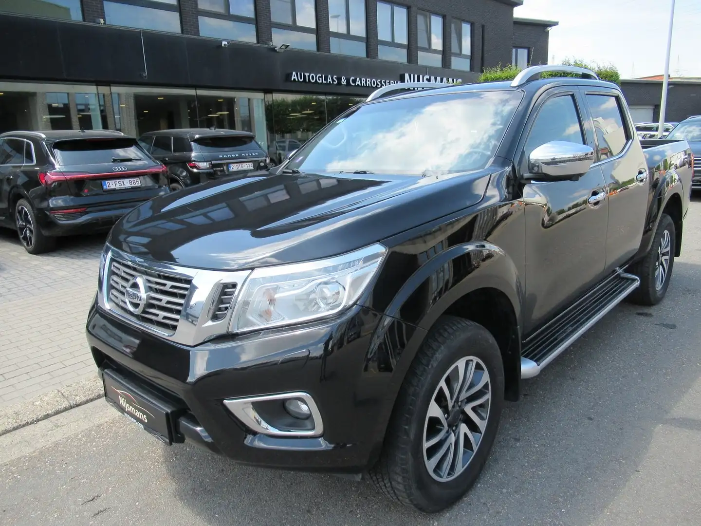 Nissan Navara NP300 Double Cab 5plaats 4x4 Autom.-Leder-Navi-A/C Noir - 1