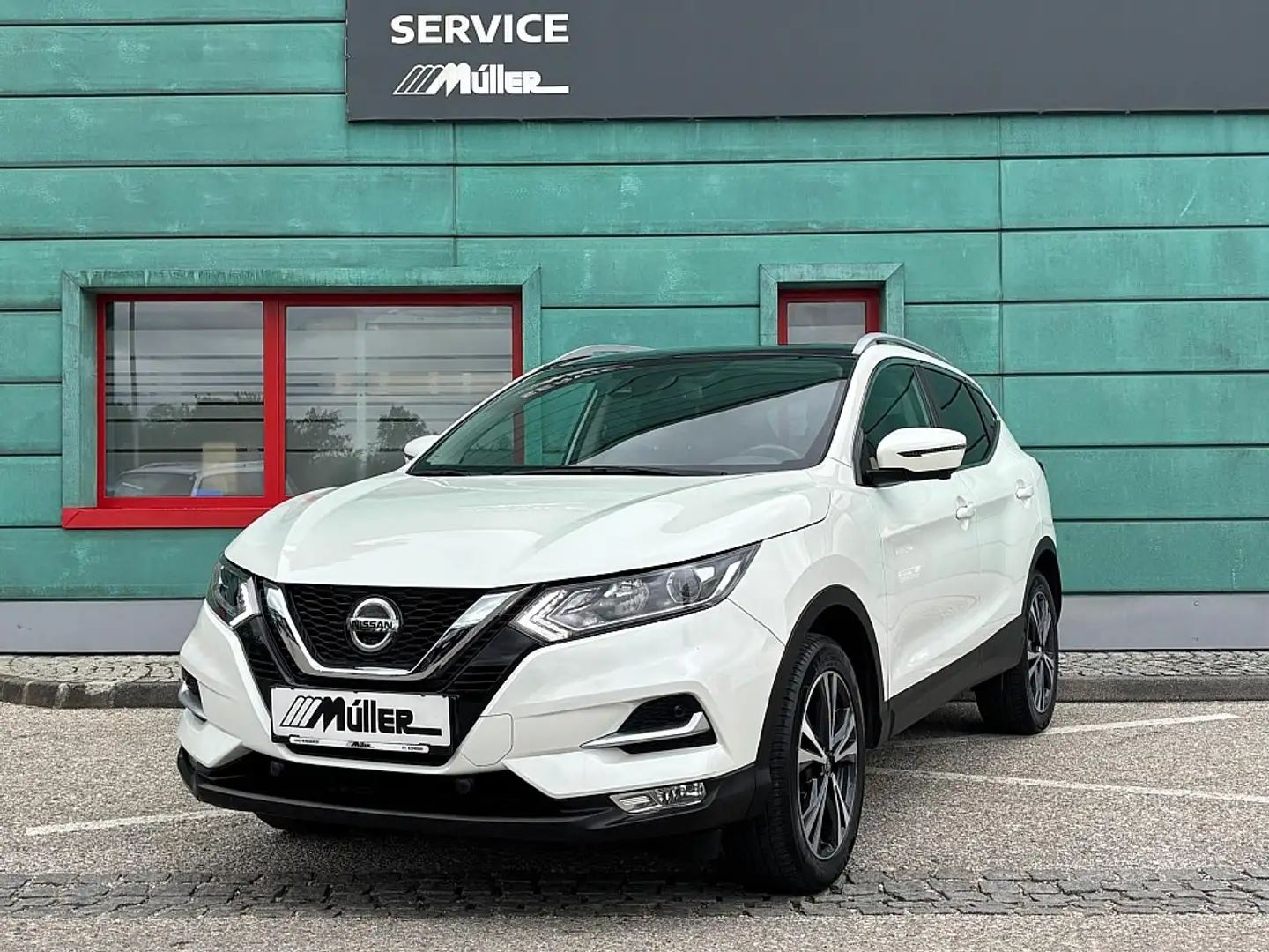 Nissan Qashqai 1,3 DIG-T N-Connecta Bianco - 1