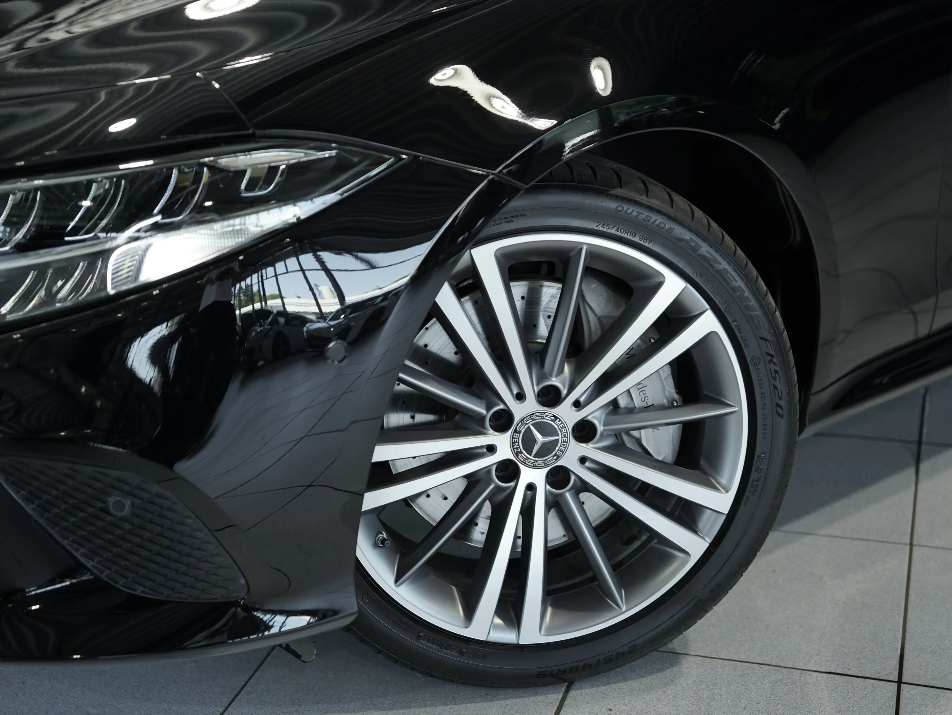 Mercedes-Benz CLS 450 4M 2.H *19 *Pano *H-UP *360° *WIDE *ACC — photo 3