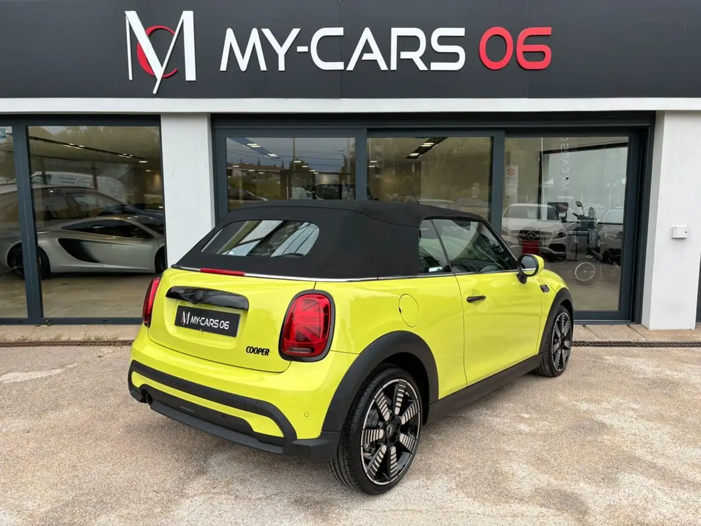 MINI Cooper Cabrio Mini let  136 ch Giallo - 2