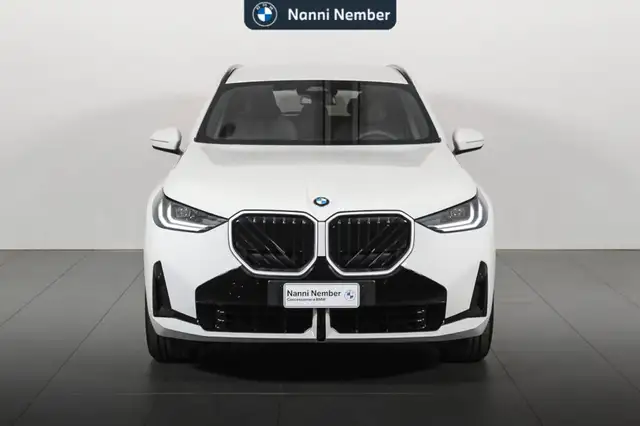 BMW X3 view 2