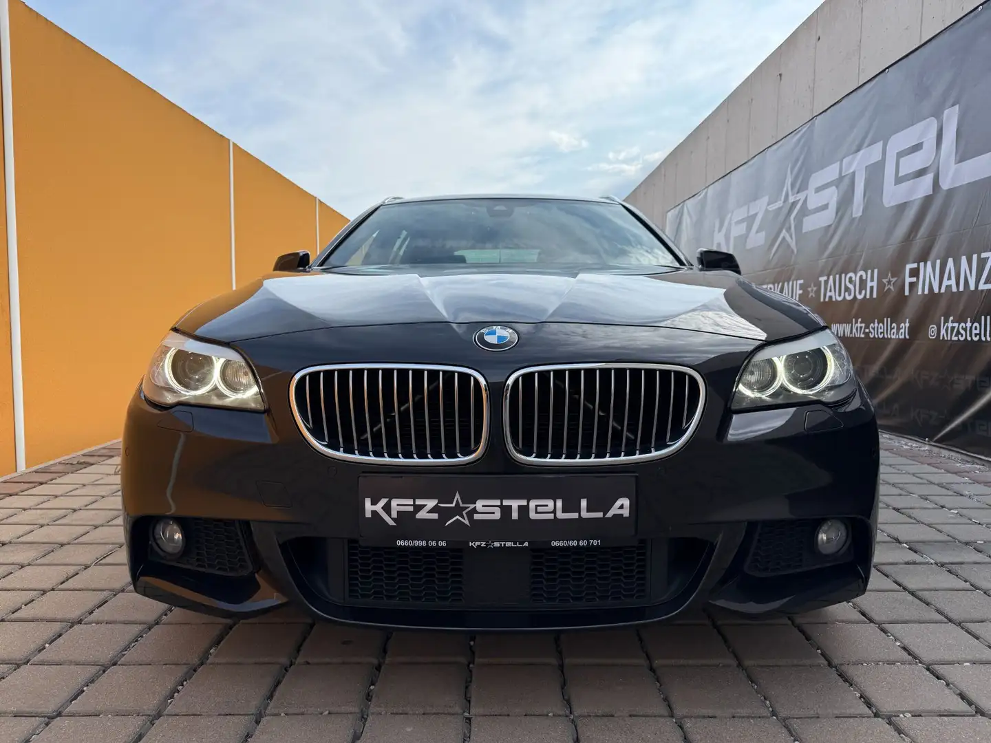 BMW 530 d Touring xDrive M-Paket/Pano/Dig.Tacho Gris - 2