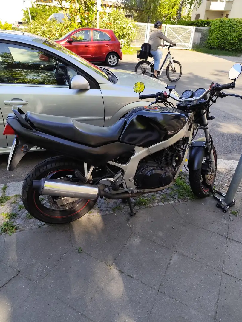 Suzuki GS 500 Noir - 1