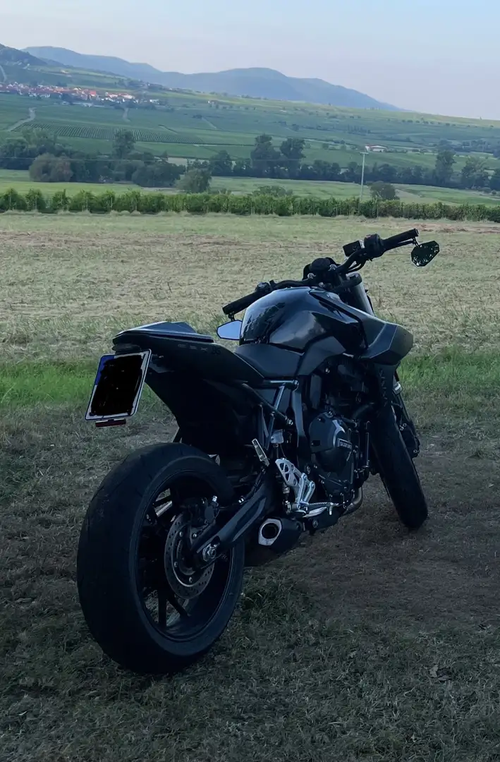 Suzuki GSX 8S schwarz *viele Umbauten* Чорний - 2
