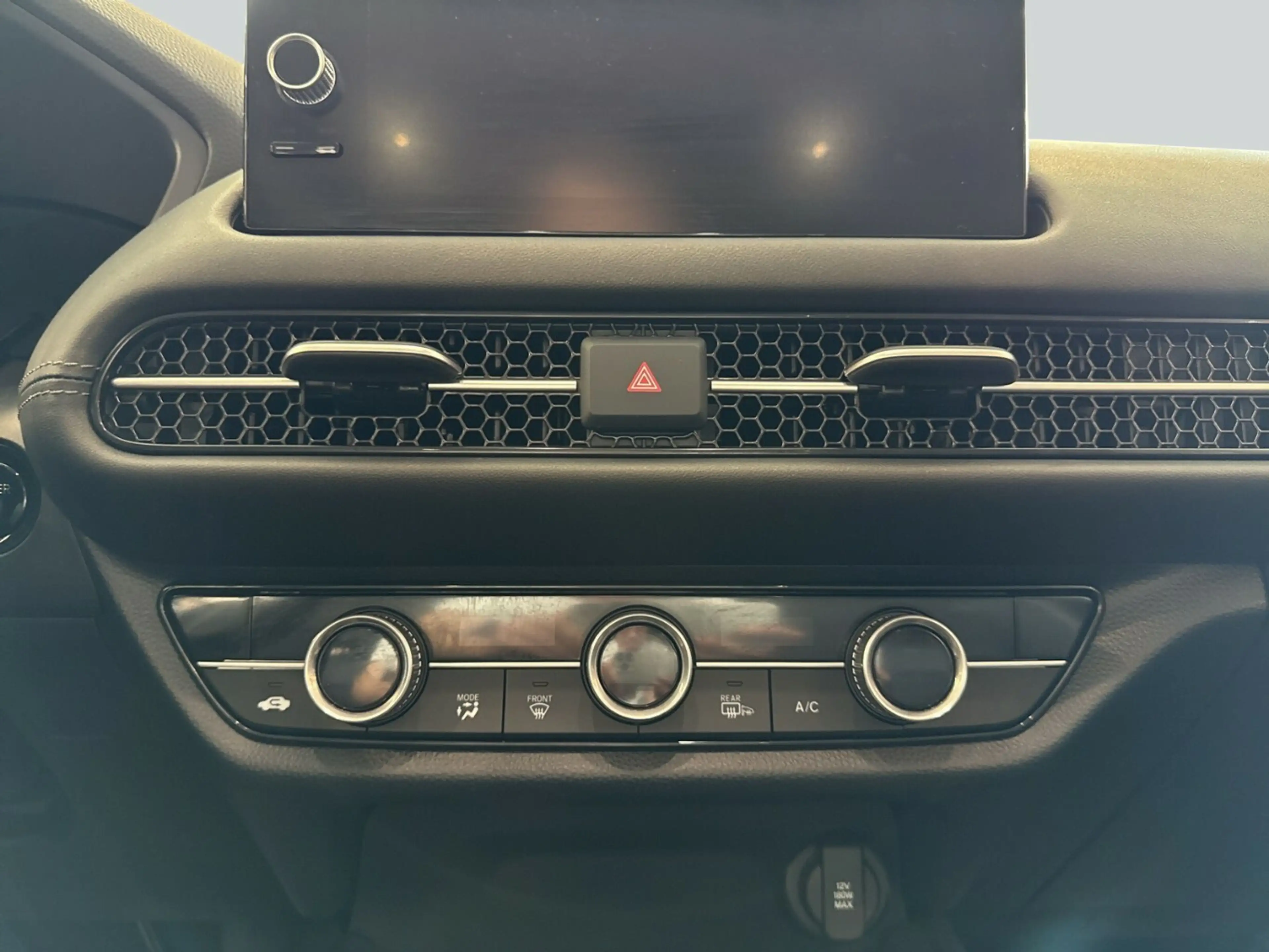 Honda ZR-V e:HEV Sport — photo 6