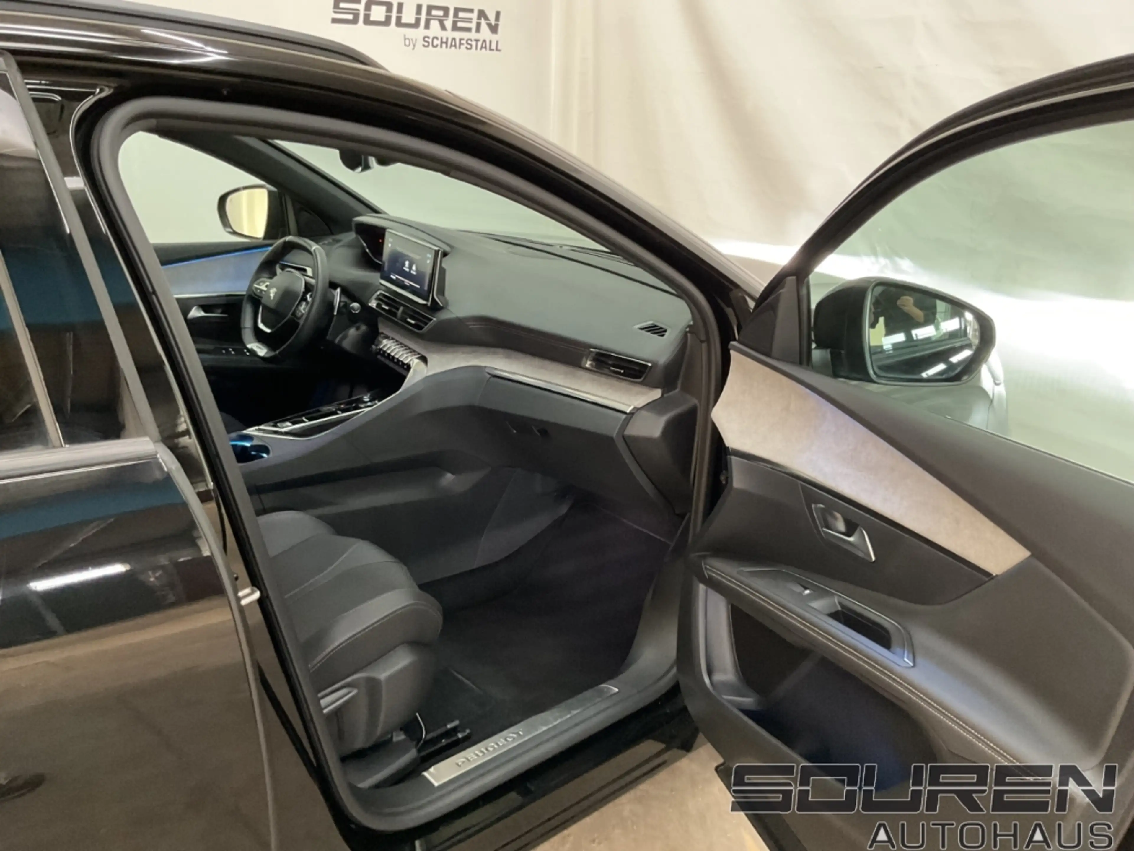 Peugeot 3008 PureTech 130 EAT8 GT 1.2 inkl. Winterräder — photo 5