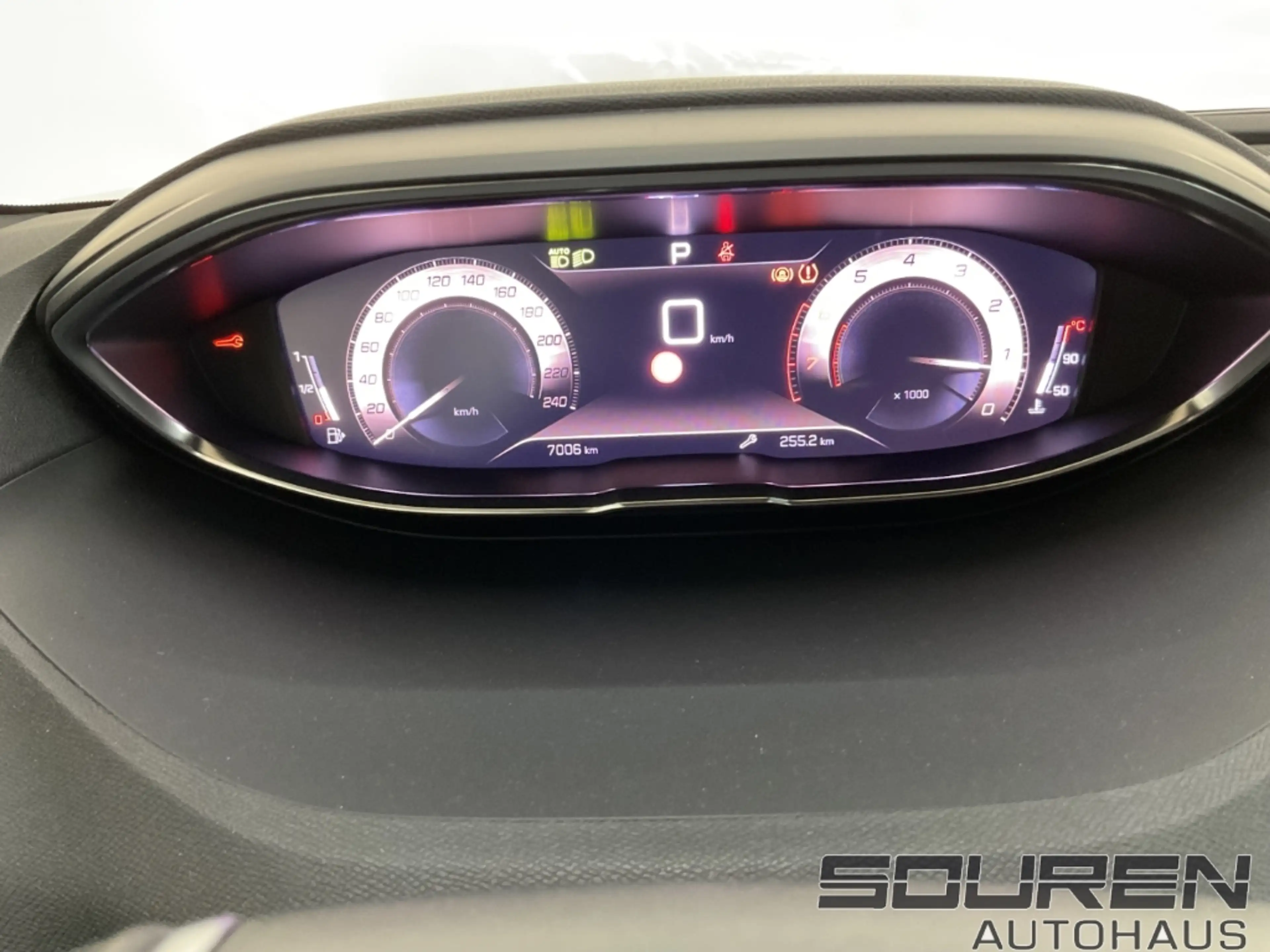 Peugeot 3008 PureTech 130 EAT8 GT 1.2 inkl. Winterräder — photo 8