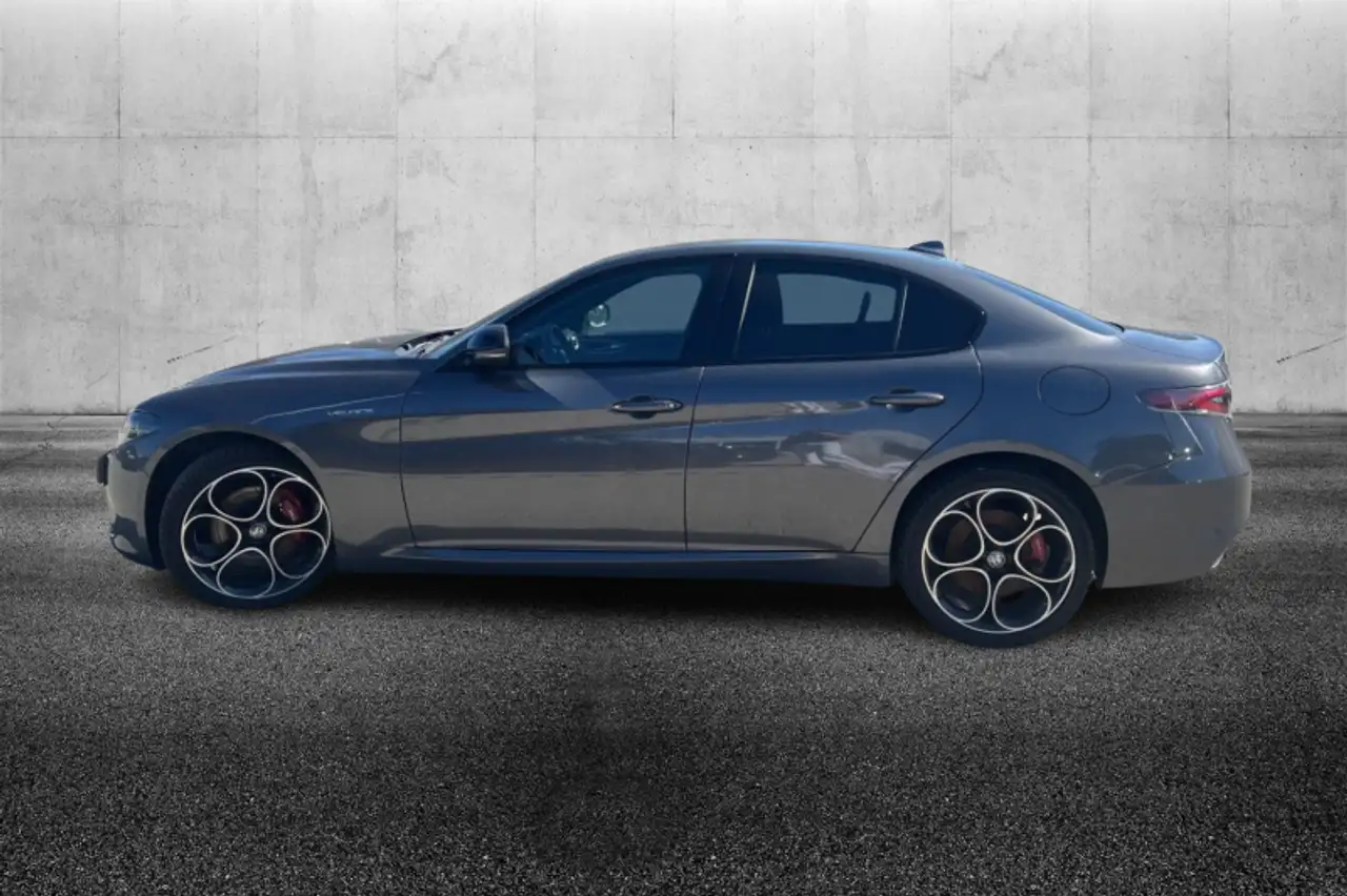 Alfa Romeo Giulia 2024