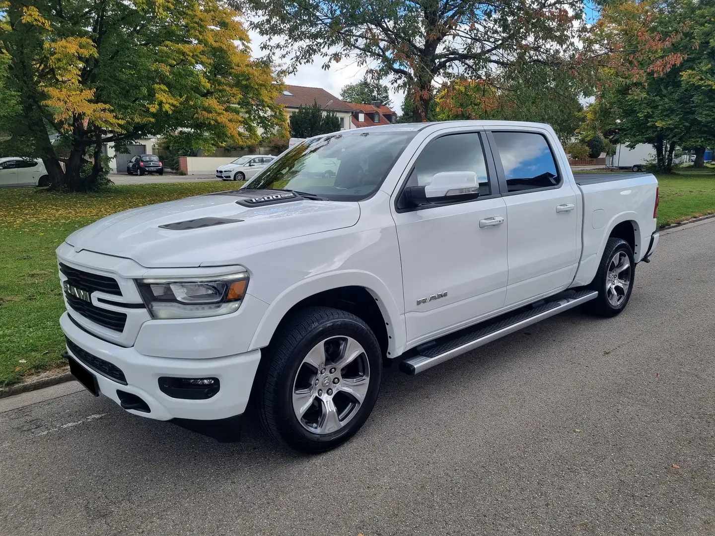 Dodge RAM 1500 5,7 V8 LARAMIE Sport * Deutsches Mod! * Weiß - 2