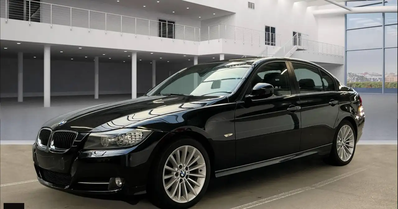 BMW 320 320 i LIMOUSINE M-SPORT 6G/XENON/KLIMA/PDC/17ZOLL/ — photo 1 of 13